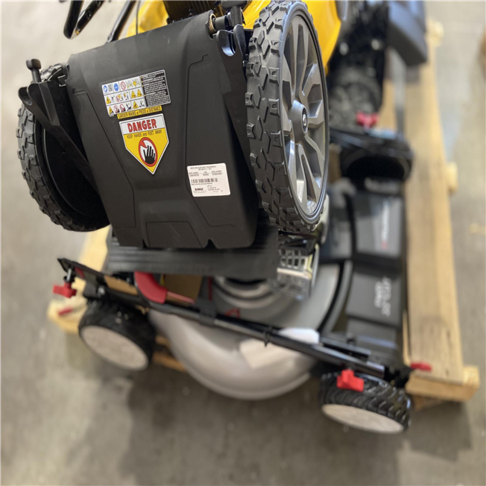 DALLAS LOCATION - LAWNMOVER PALLET 3 (UNITS)