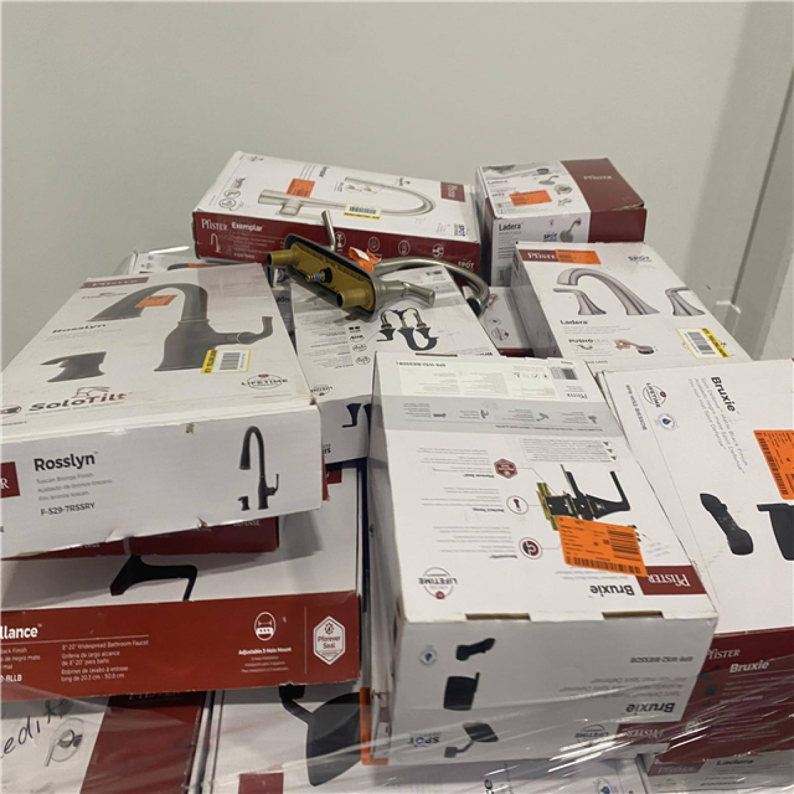 Dallas Location - As-Is Bath & Kitchen Faucets Palllet