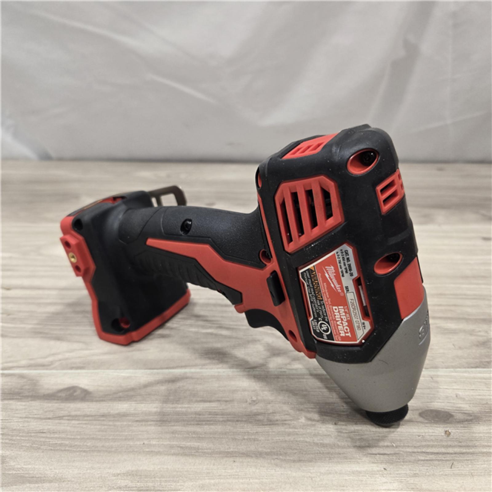 AS-IS Milwaukee M18 18V Cordless Drill/Driver High Performance Combo Kit