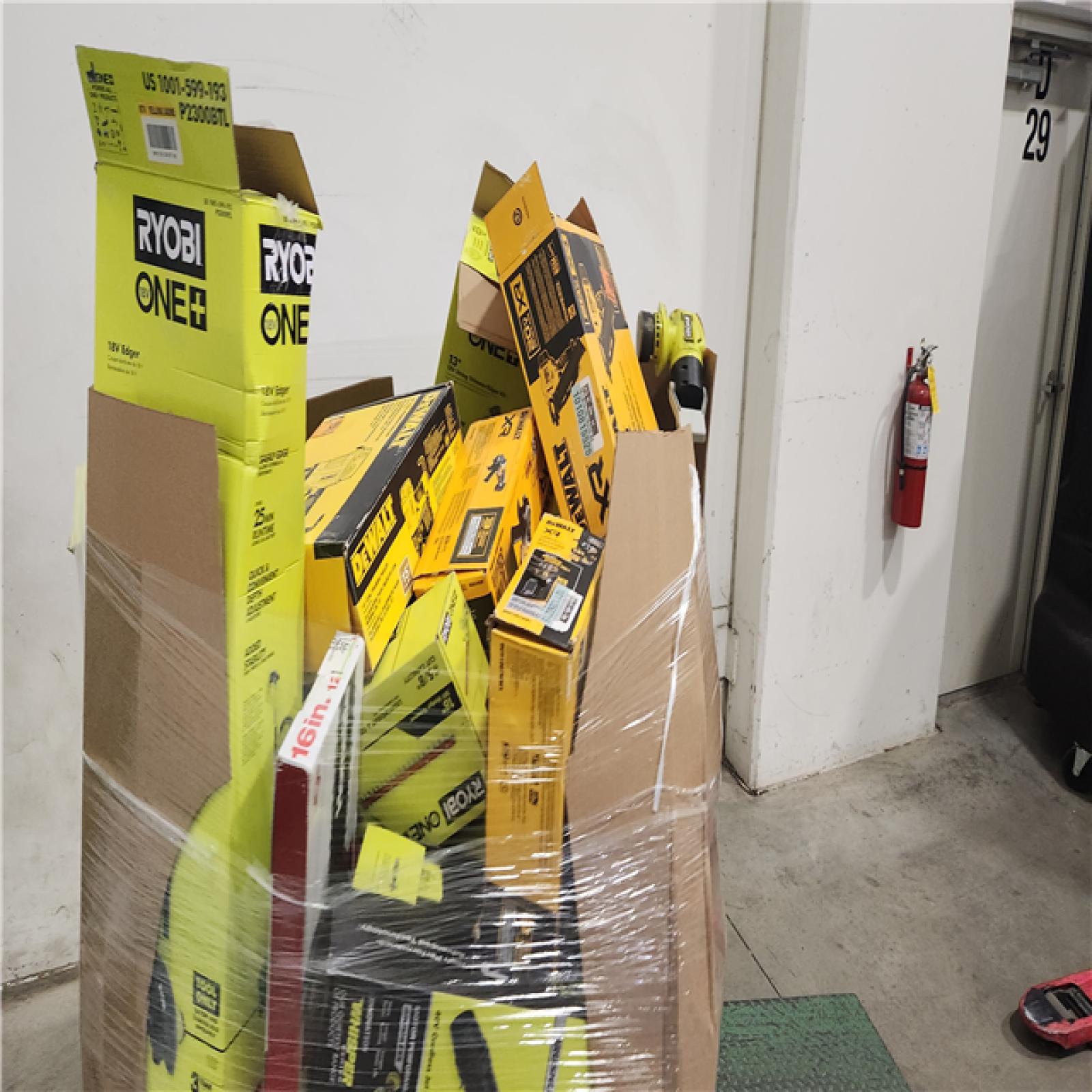Dallas Location - As-Is Tool Pallet