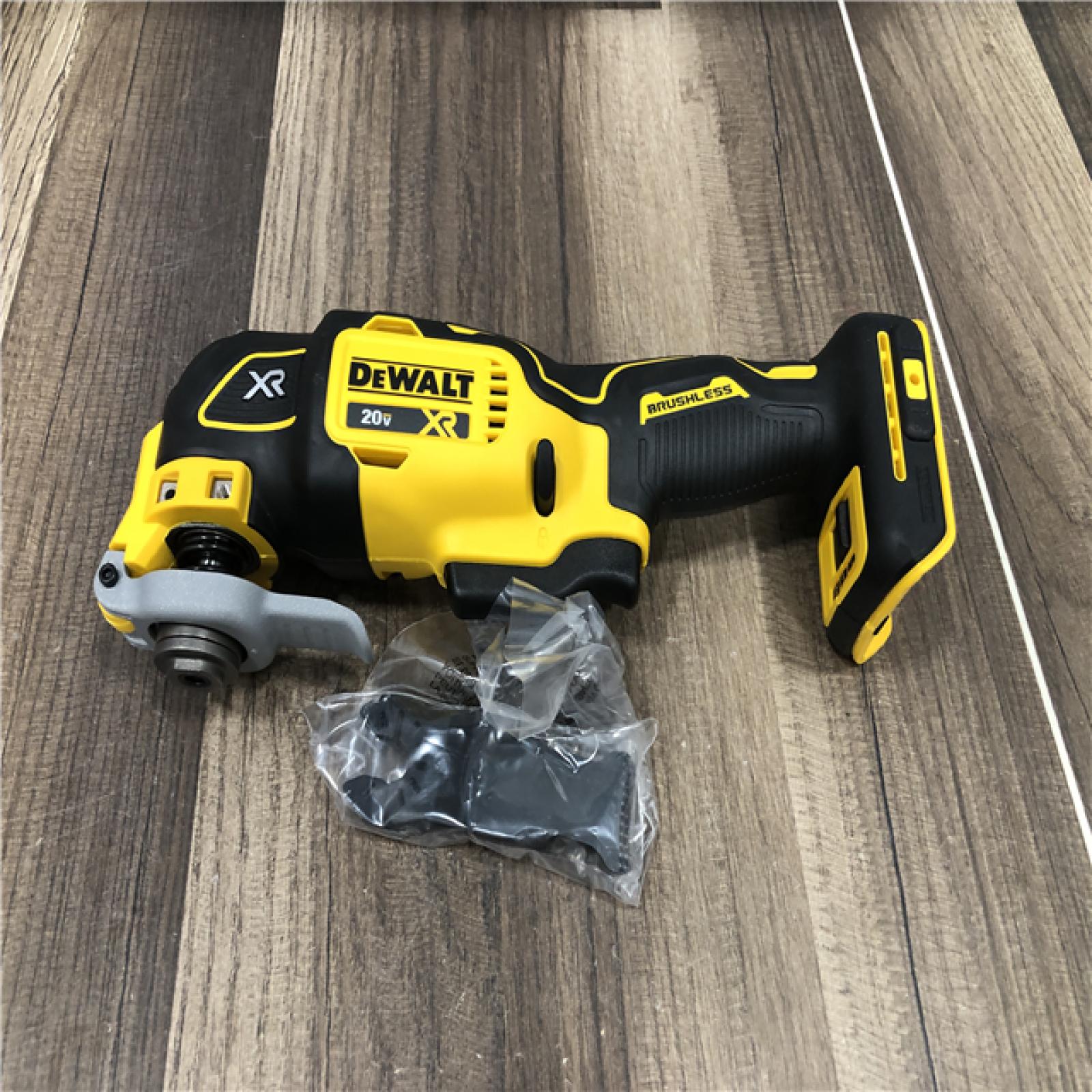 AS-IS DEWALT 20V MAX XR Cordless Brushless 3-Speed Oscillating Multi Tool (Tool Only)