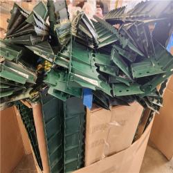 Phoenix AS-IS Vigoro 4 ft. No-Dig Plastic Landscape Edging Pallet (396-Total)