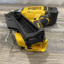 AS-IS DEWALT 20V 30 Degree Cordless Framing Nailer (Tool-Only)