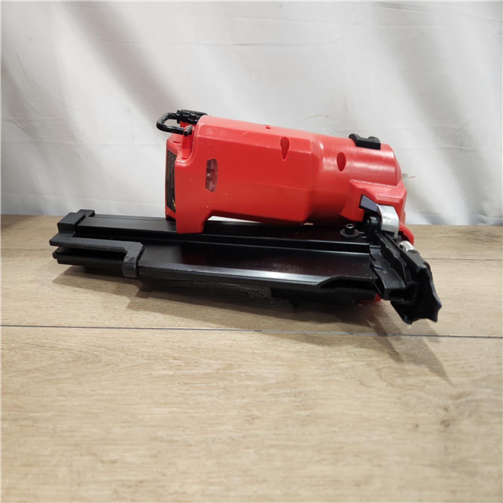 AS-IS- Milwaukee M18 FUEL 21-Degree Cordless Framing Nailer (Tool Only)