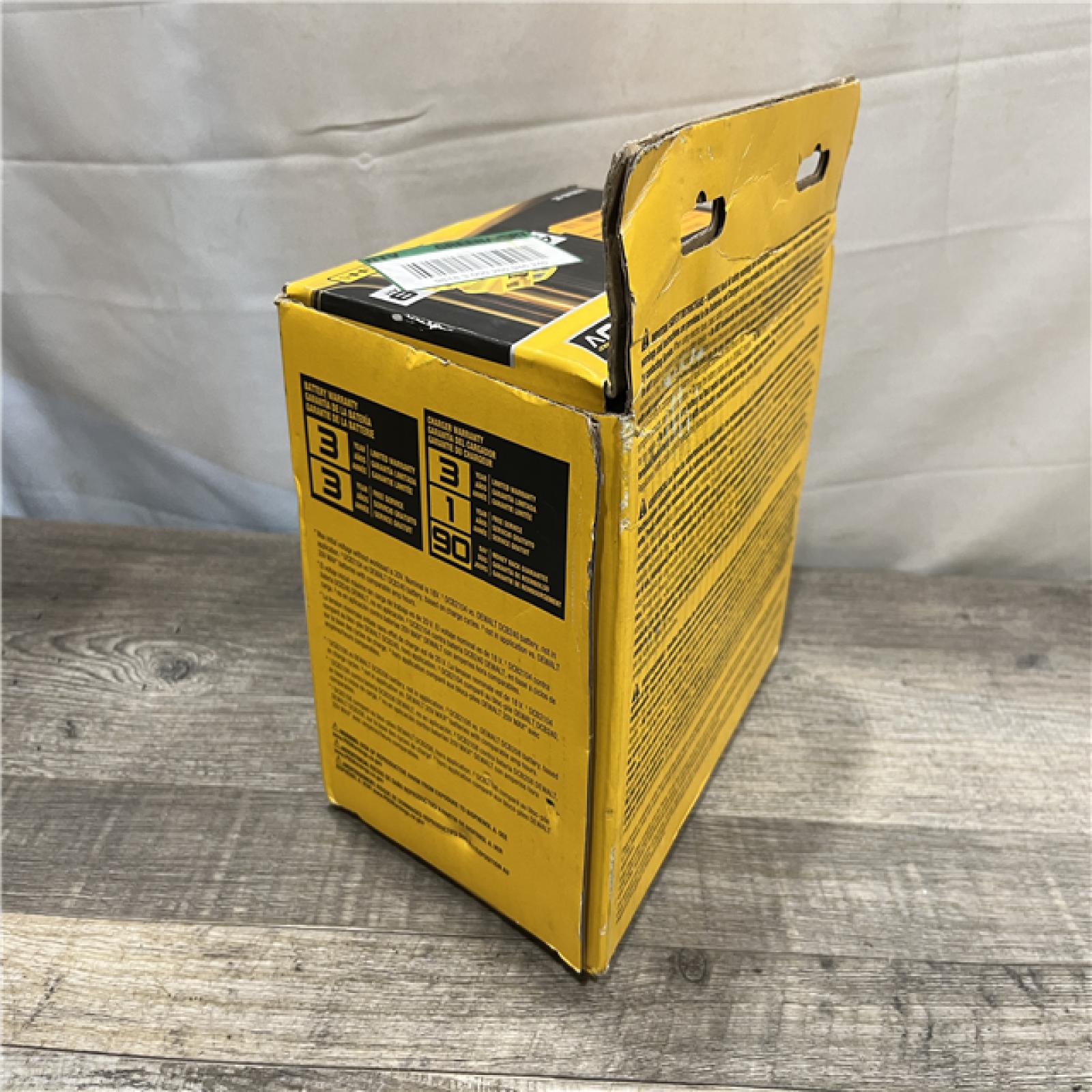 NEW - DEWALT 20V XR Lithium-Ion Starter Pack with 8.0 Ah and 4.0 Ah Battery Packs and Charger