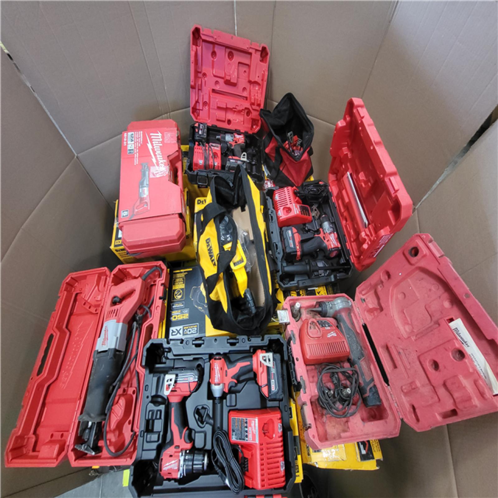 PHOENIX AS-IS TOOL PALLET