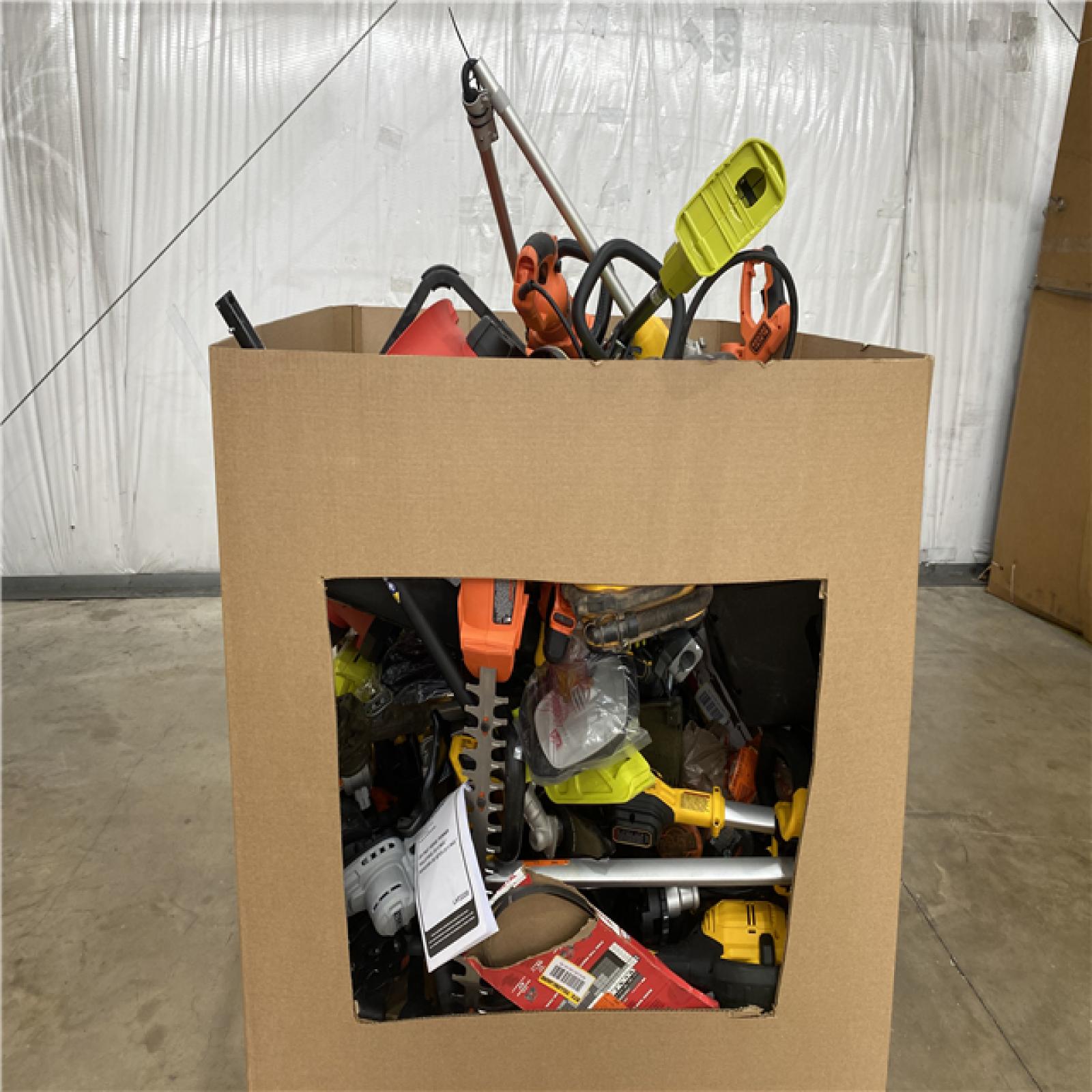Houston Location - AS-IS Tool Pallet