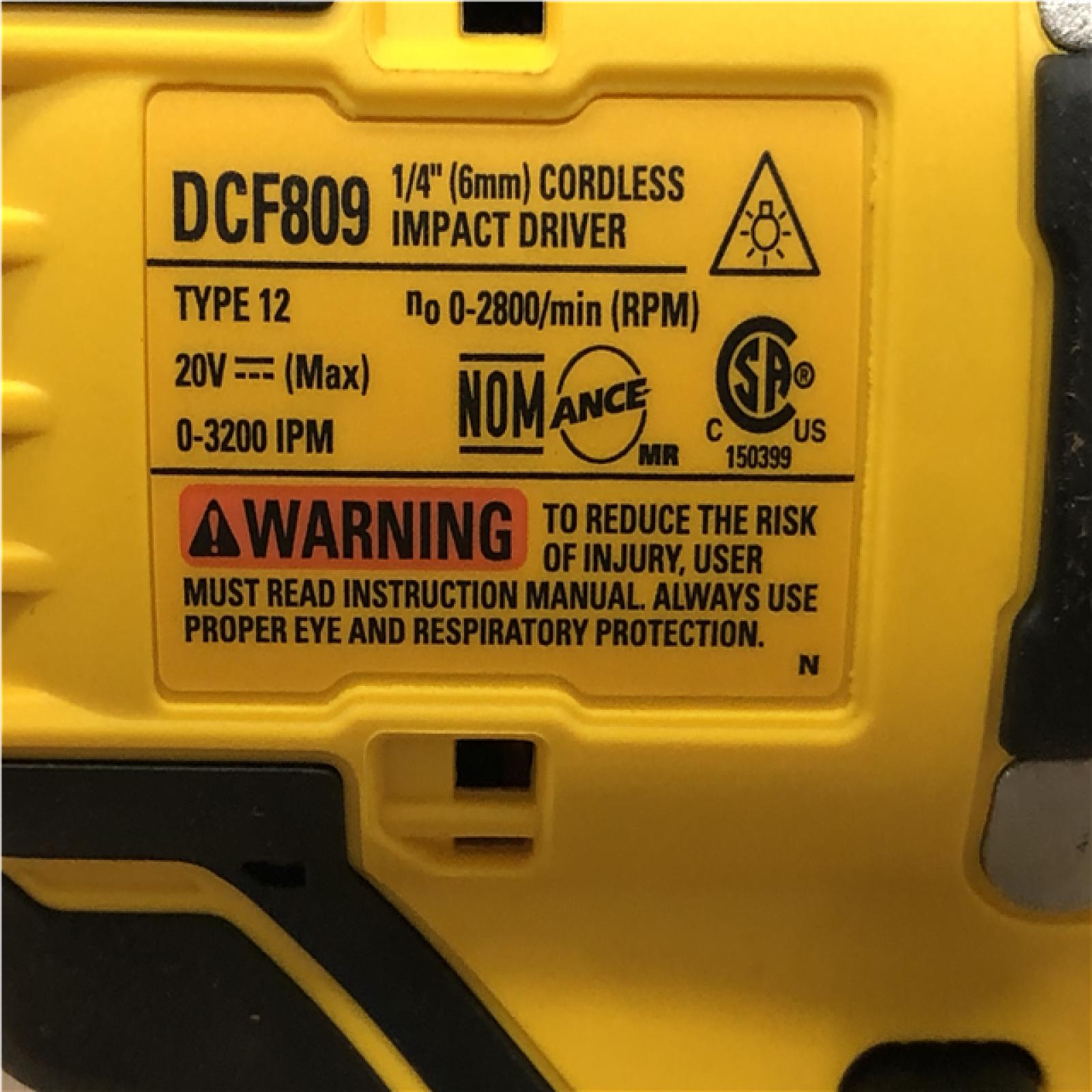 AS-IS DEWALT Atomic 20V Max Lithium-Ion Brushless Cordless Compact 1/4 in. Impact Driver Kit