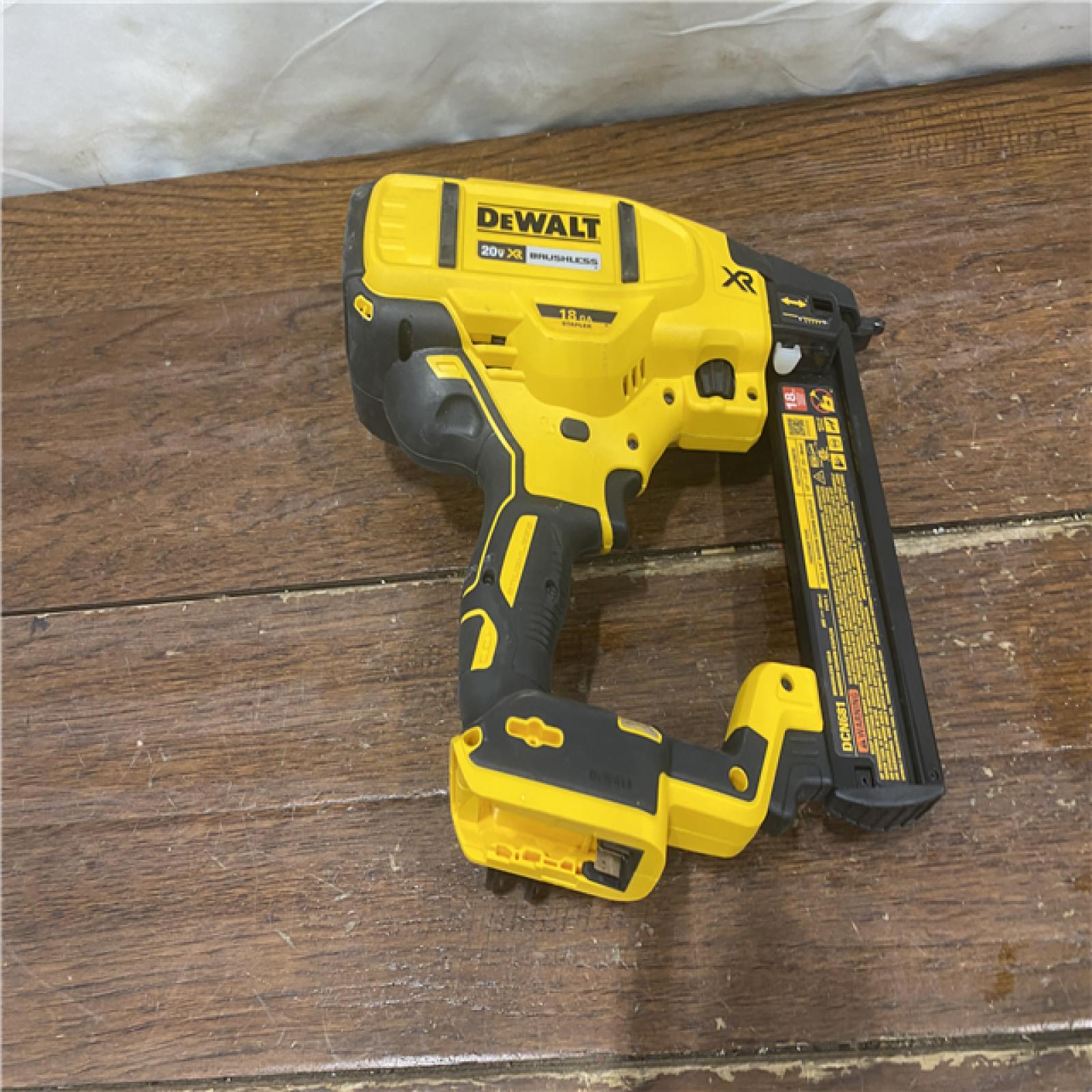 AS-IS DEWALT Cordless 18-Gauge Narrow Crown Stapler (Tool Only)