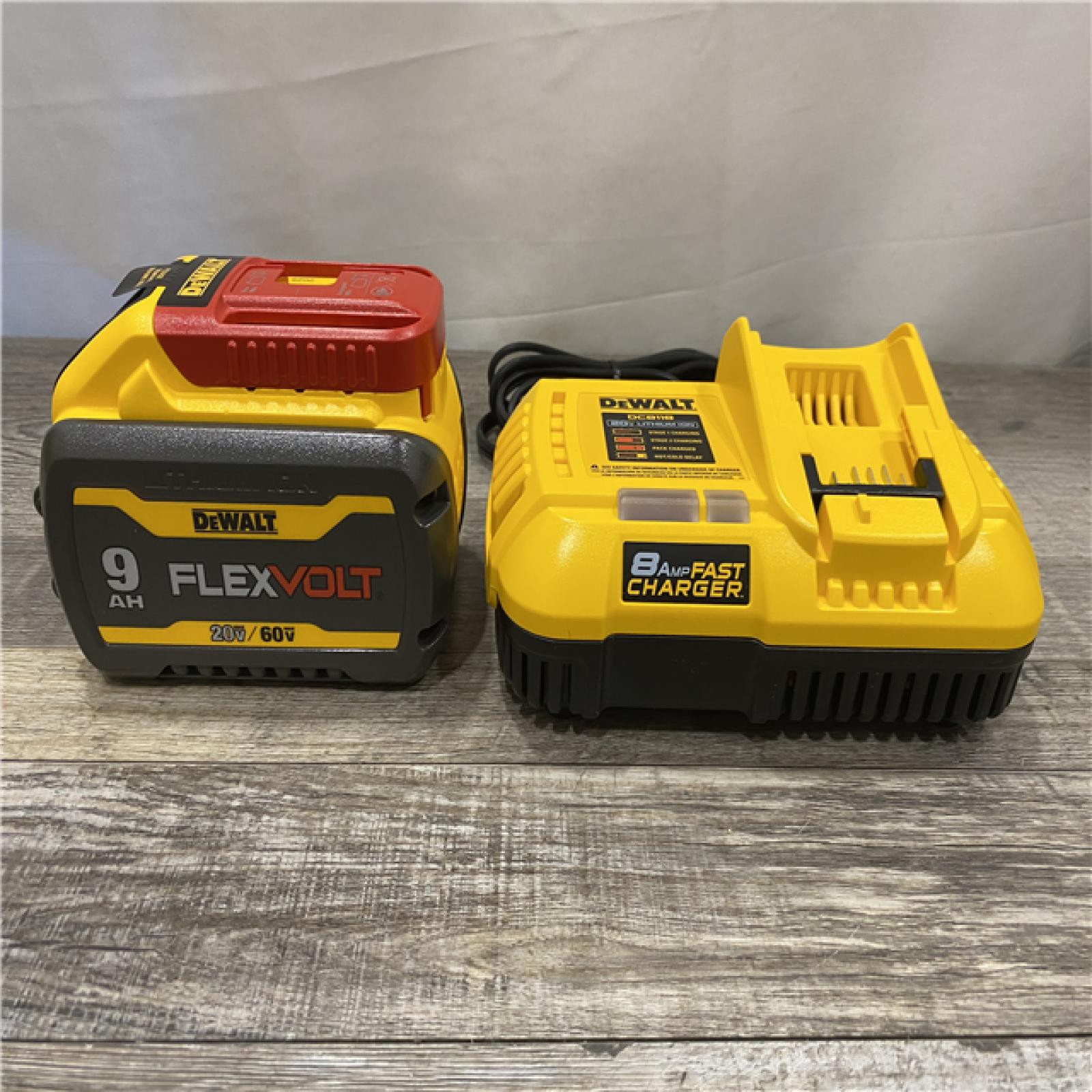 AS-IS DEWALT 20V/60V MAX FLEXVOLT Lithium-Ion 9.0Ah Battery and Charger Starter Kit