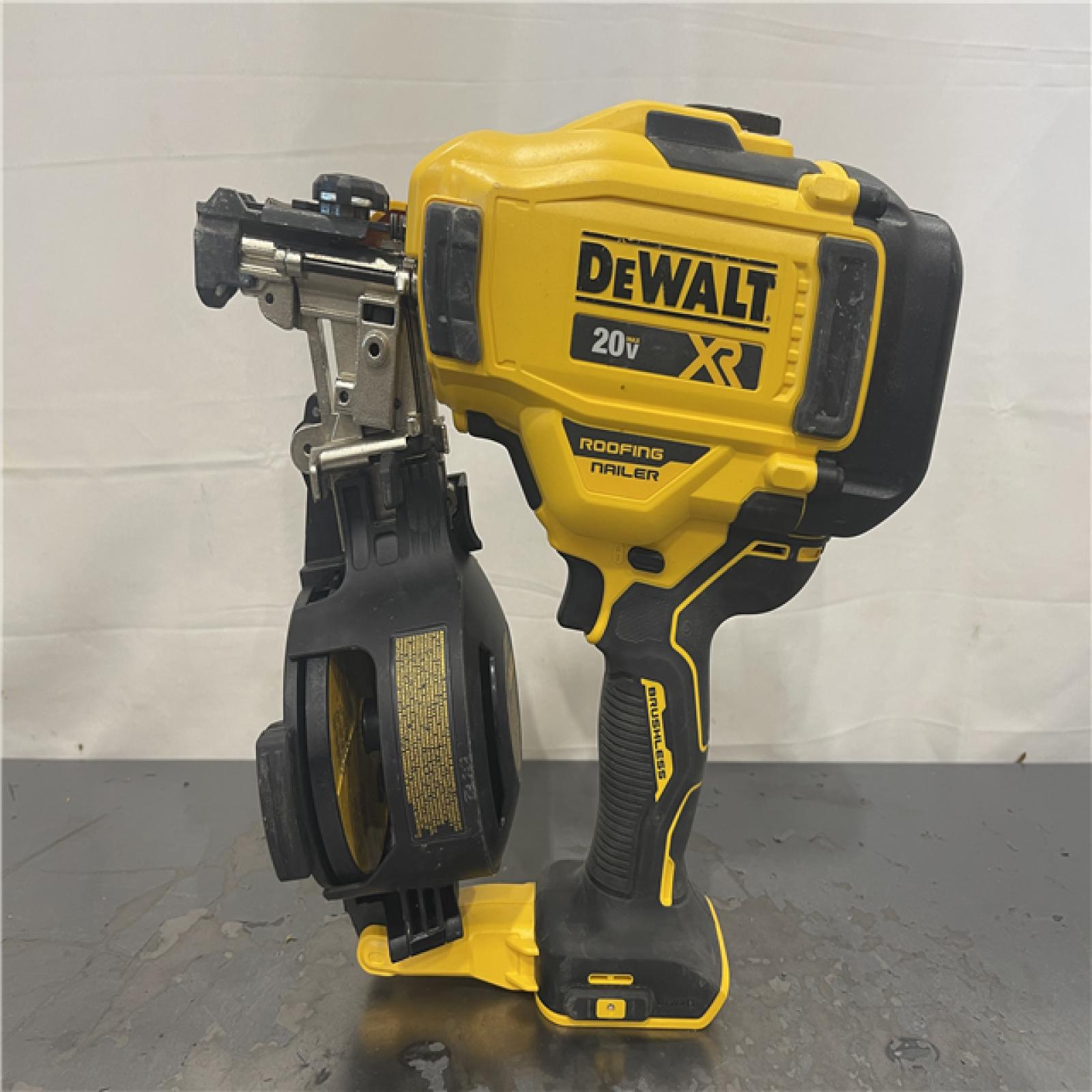 AS-IS- DEWALT 20V MAX XR Lithium-Ion