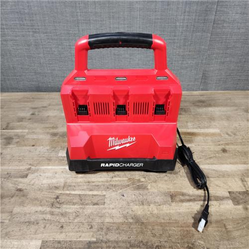 HOUSTON LOCATION - AS-IS Milwaukee 18V Lithium-Ion PACKOUT 6-Port Rapid Charger