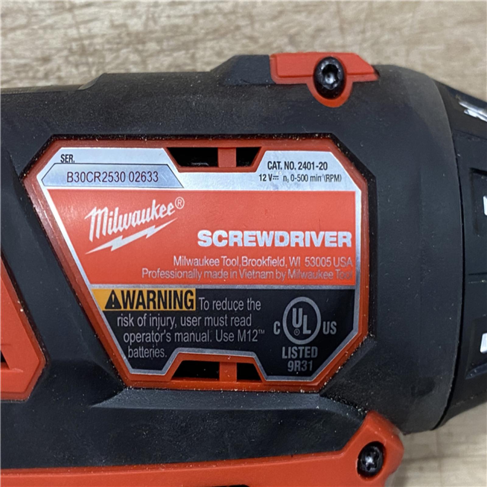 AS-IS Milwaukee 12V Lithium-Ion Cordless 1/4 in. Hex Screwdriver Kit