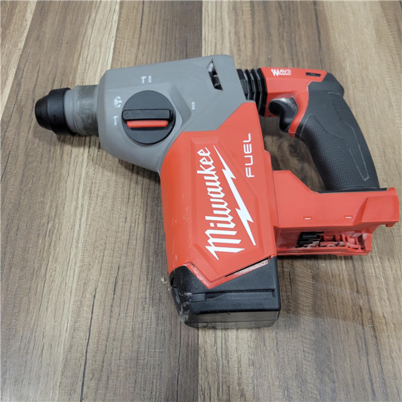 AS-IS Milwaukee M18 FUEL 18V Lithium-Ion Brushless Cordless 1 in. SDS-Plus Rotary Hammer (Tool-Only)