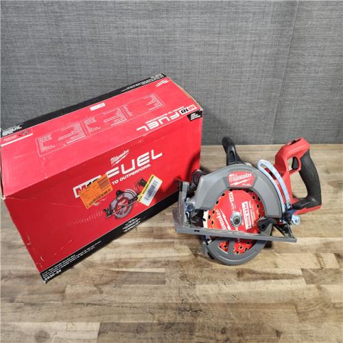 HOUSTON LOCATION - AS-IS MILWAUKEE 7-1/4 REAR HANDLE CIRCULAR SAW (TOOL ONLY)