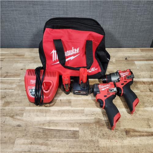 HOUSTON LOCATION - AS - IS Milwaukee 2 Tool Combo Kit W/ (2) Battery & Charger
