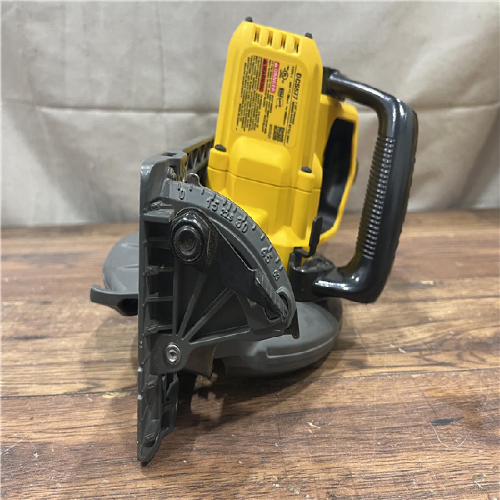 AS-IS DEWALT FLEXVOLT 60V MAX Cordless Brushless 7-1/4 in. Wormdrive Style Circular Saw (Tool Only)