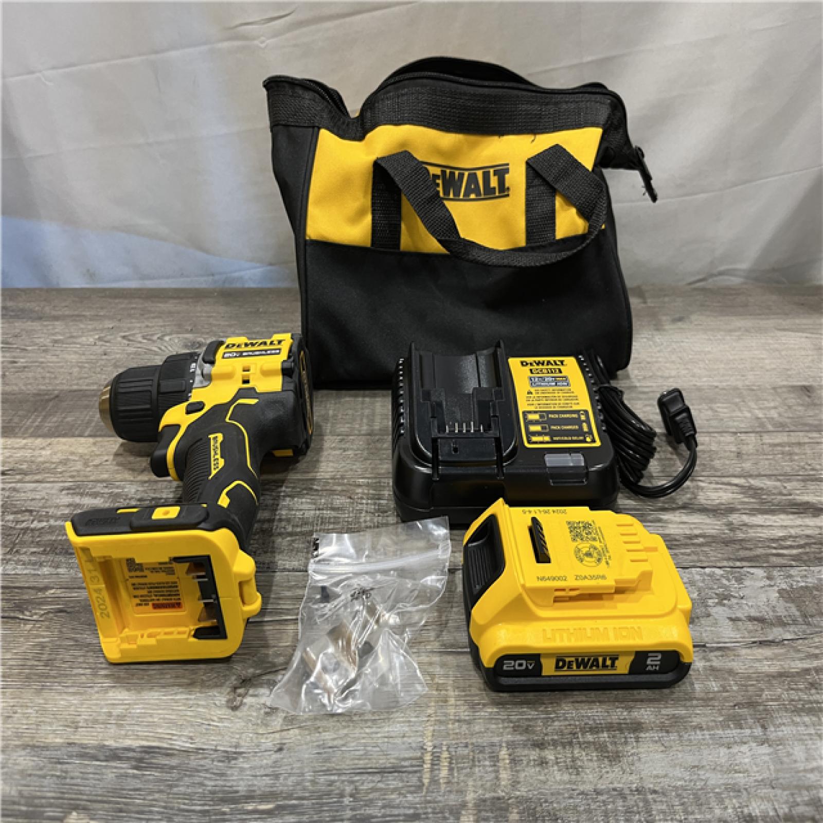 AS-IS DEWALT Atomic 20V Lithium-Ion Cordless Compact 1/2 in. Drill/Driver Kit
