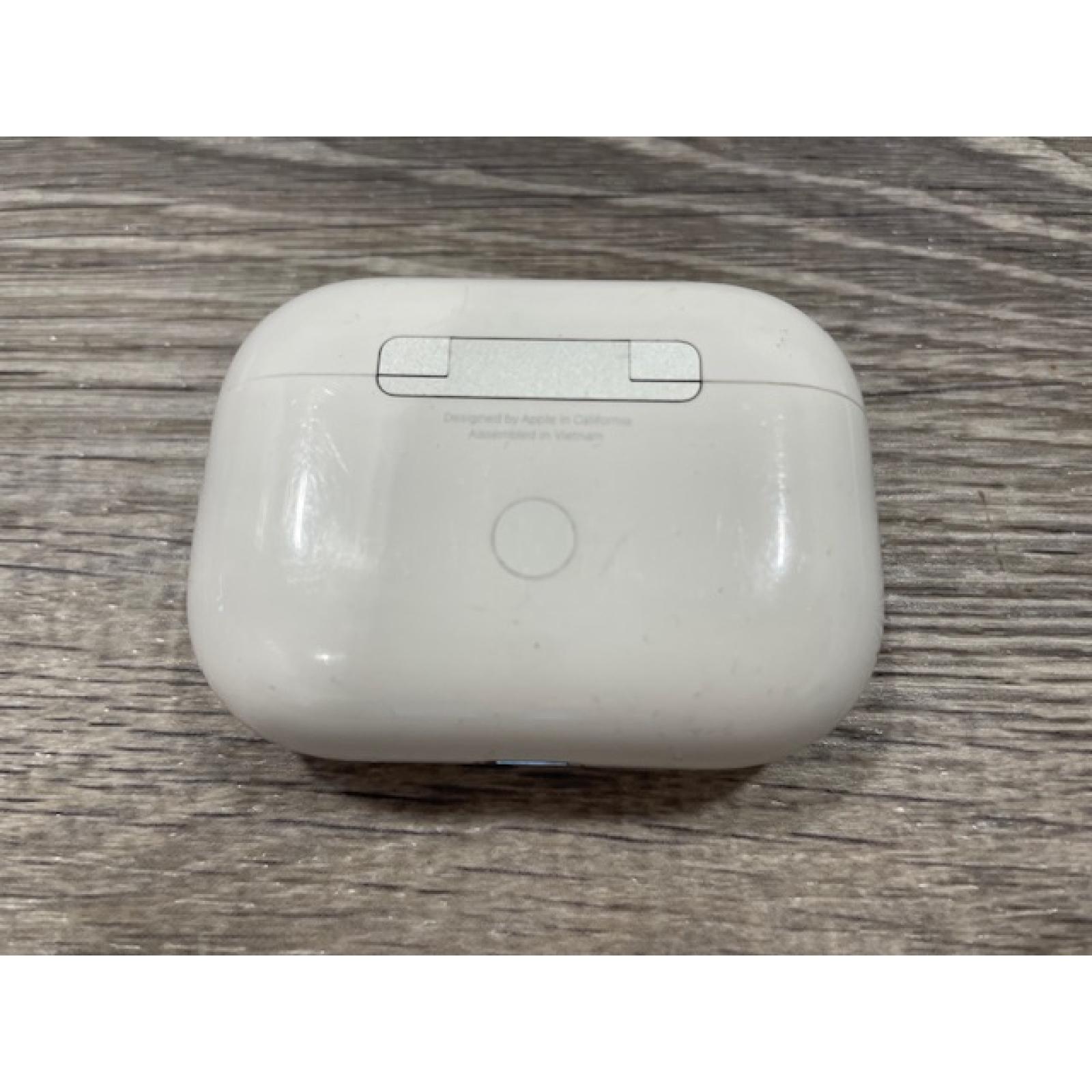 AS-IS Apple AirPods Pro 2 With MagSafe Charging Case (USB-C)