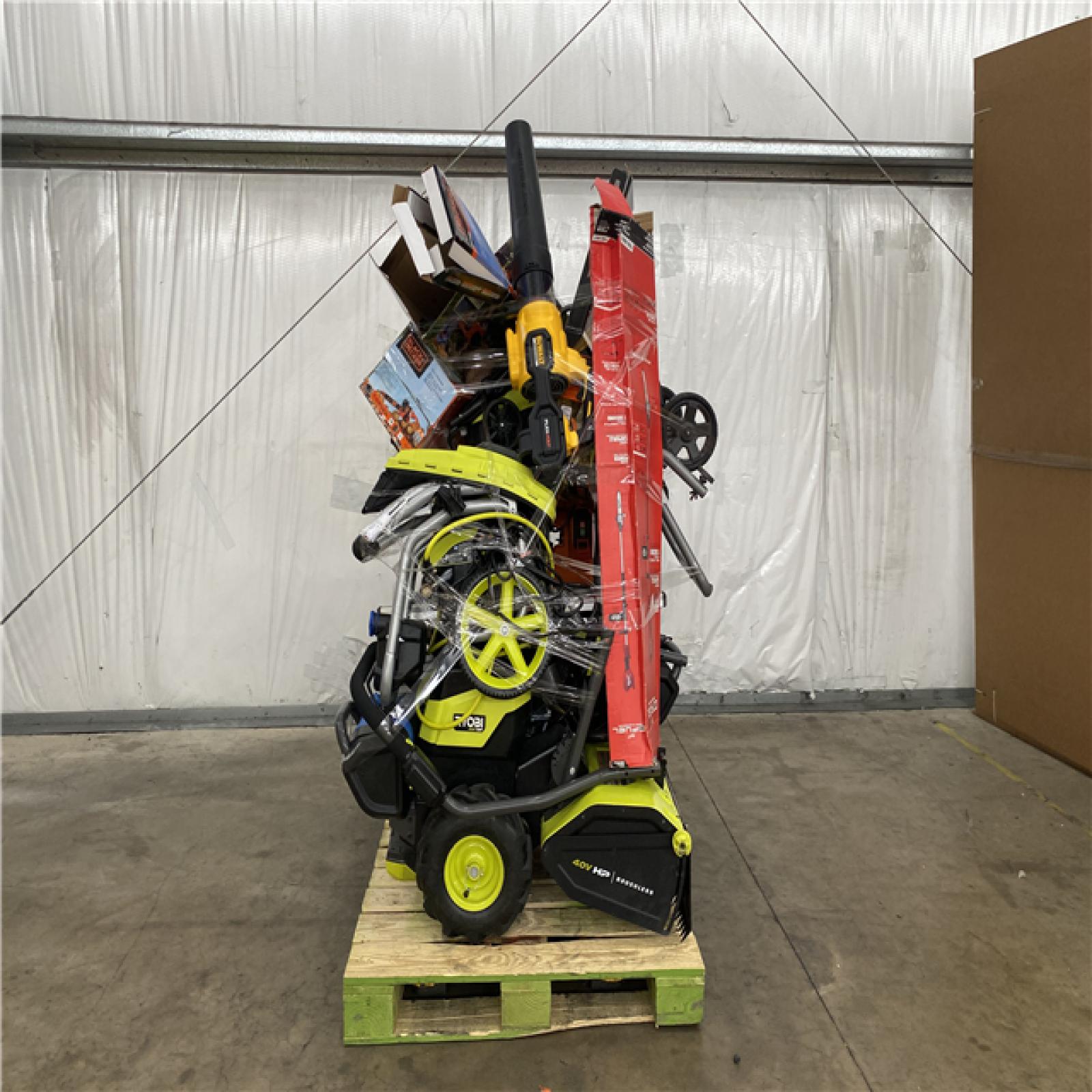 Houston Location AS IS - Tool Pallet