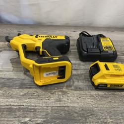 AS-IS DEWALT 20V MAX Cordless Battery Powered Pruner Kit