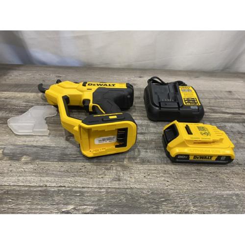 AS-IS DEWALT 20V MAX Cordless Battery Powered Pruner Kit