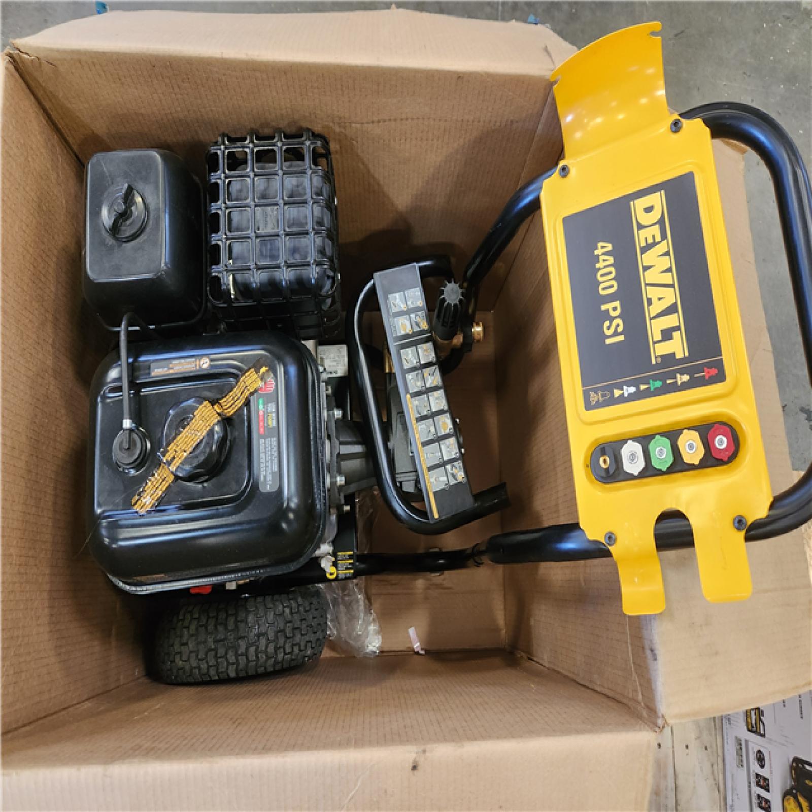 Phoenix NEW DEWALT 4400 PSI 4.0 GPM Gas Pressure Washer with 420cc Engine  Triplex Pump  Commercial Cold Water Power Washer (NO HOSE)