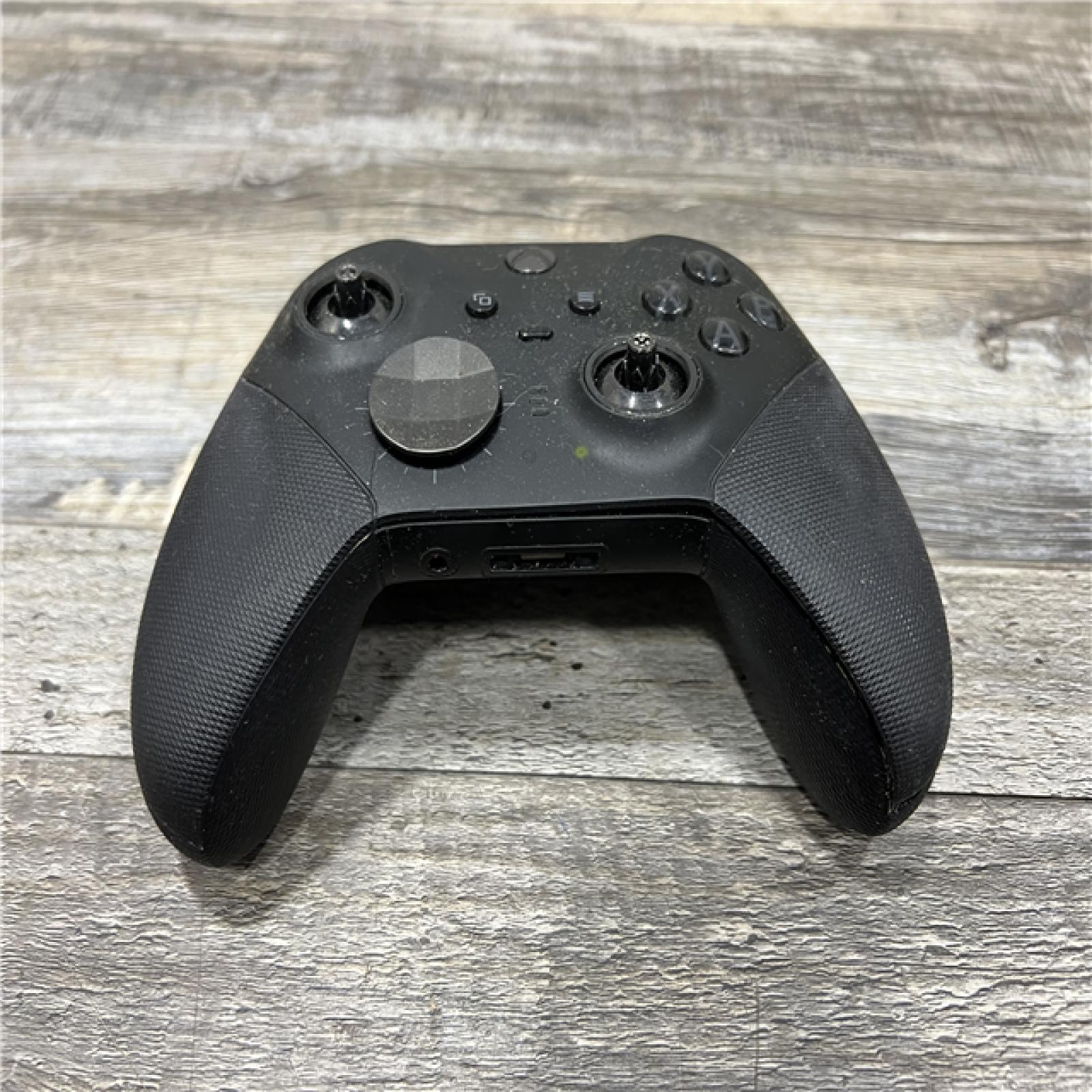 AS-IS Microsoft - Elite Series 2 Core Wireless Controller