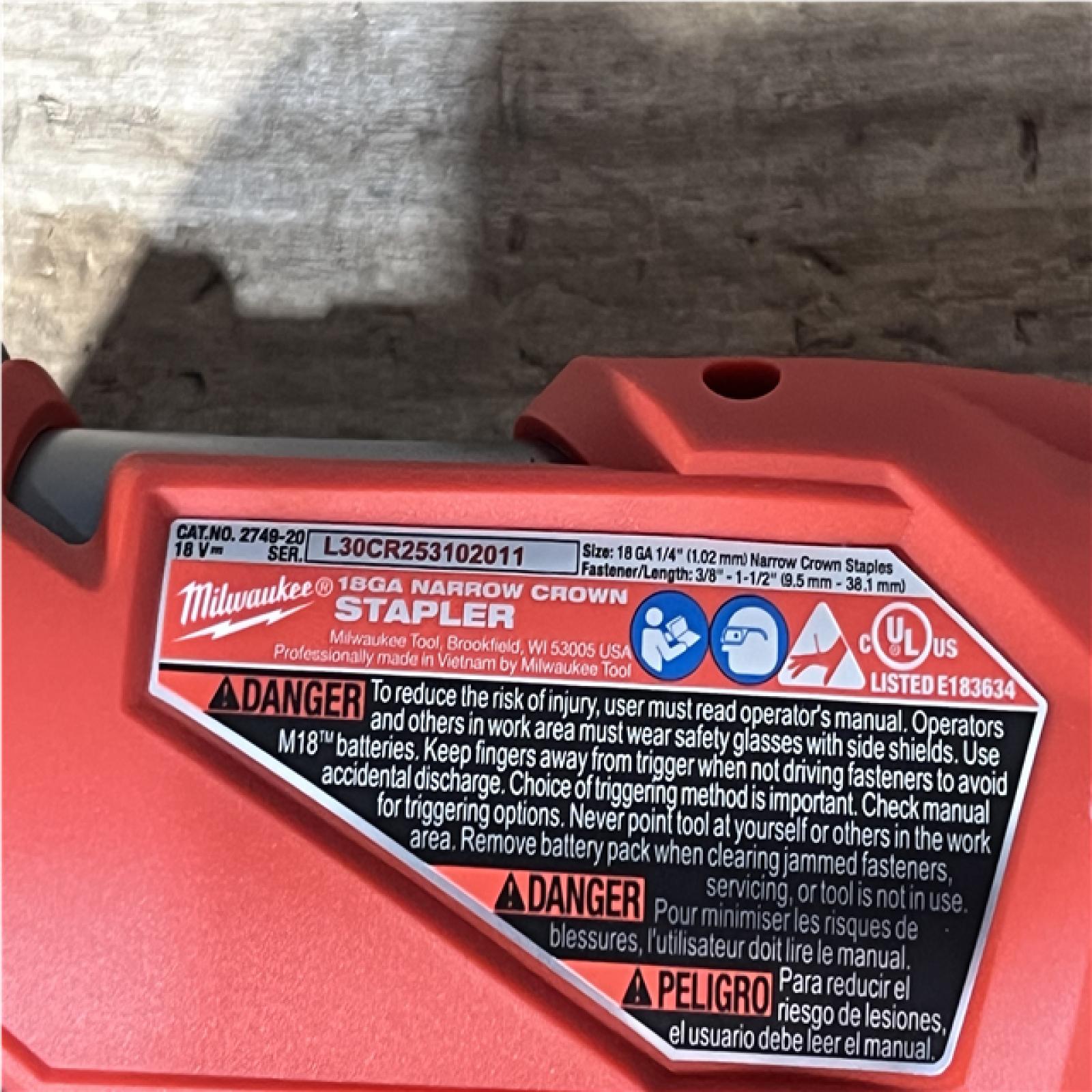 Houston Location AS-IS Milwaukee FUEL 18-Volt Lithium-Ion Brushless Cordless 18-Gauge 1/4 in. Narrow Crown Stapler (Tool-Only)