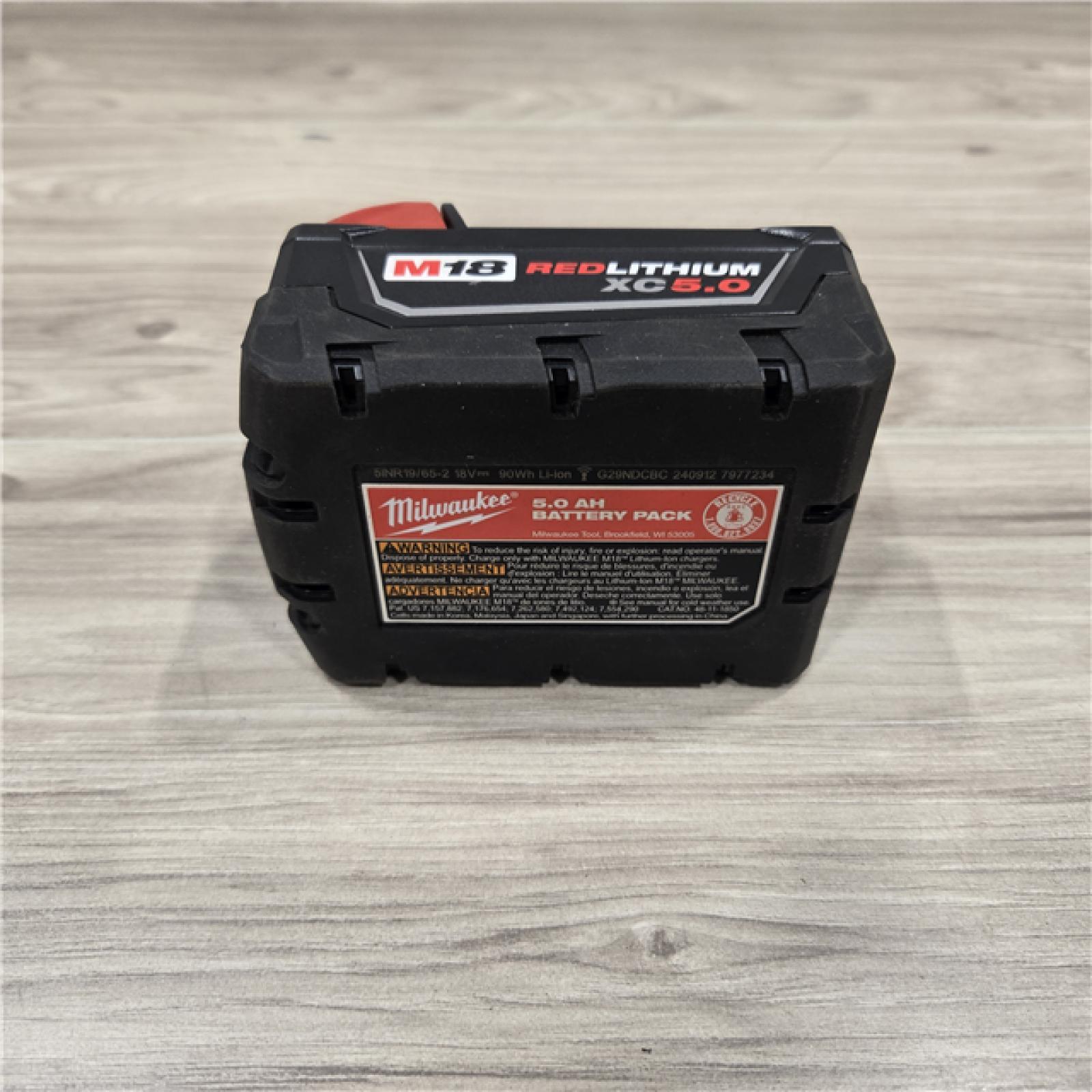 AS-IS Milwaukee M18 18V Lithium-Ion XC Battery Starter Kit