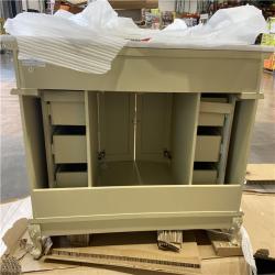 Dallas Location- Vanity