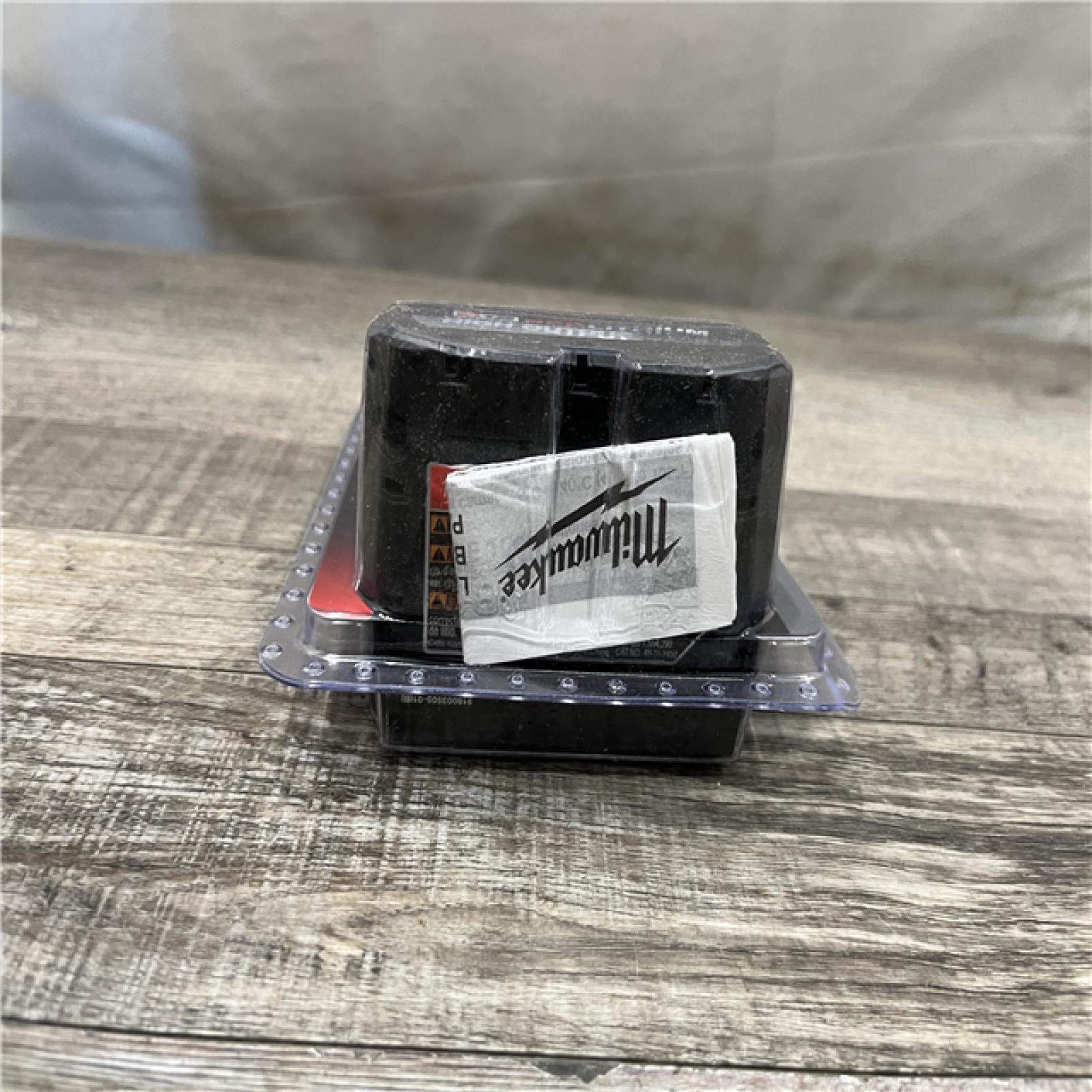 NEW -Milwaukee 12-Volt Lithium-Ion XC High Output 5.0 Ah Battery Pack