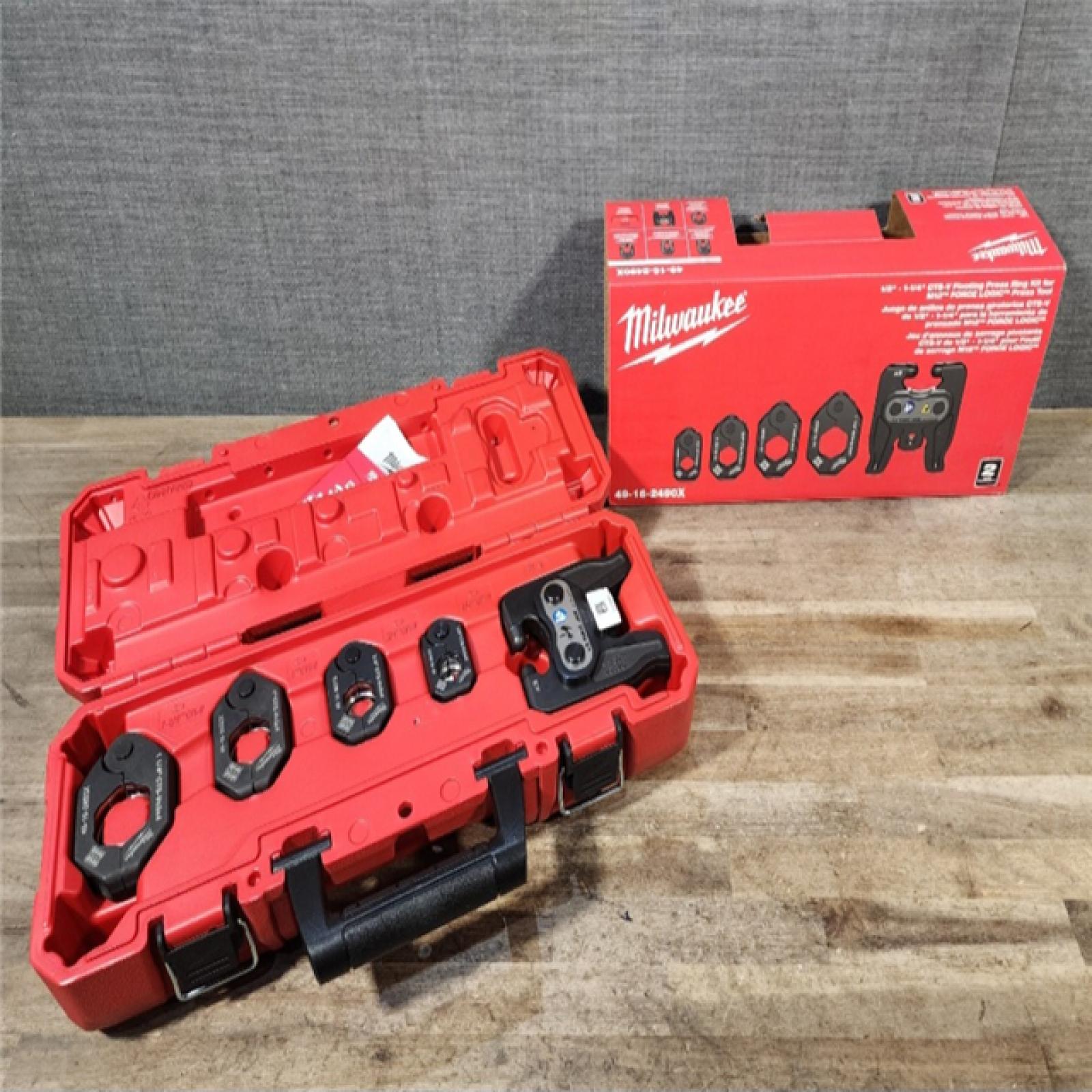 HOUSTON LOCATION - AS-IS MILWAUKEE (APPEARS LIKE NEW) 1/2 in. - 1-1/4 in. CTS-V Pivoting Press Ring Kit for M12 FORCE LOGIC Press Tool