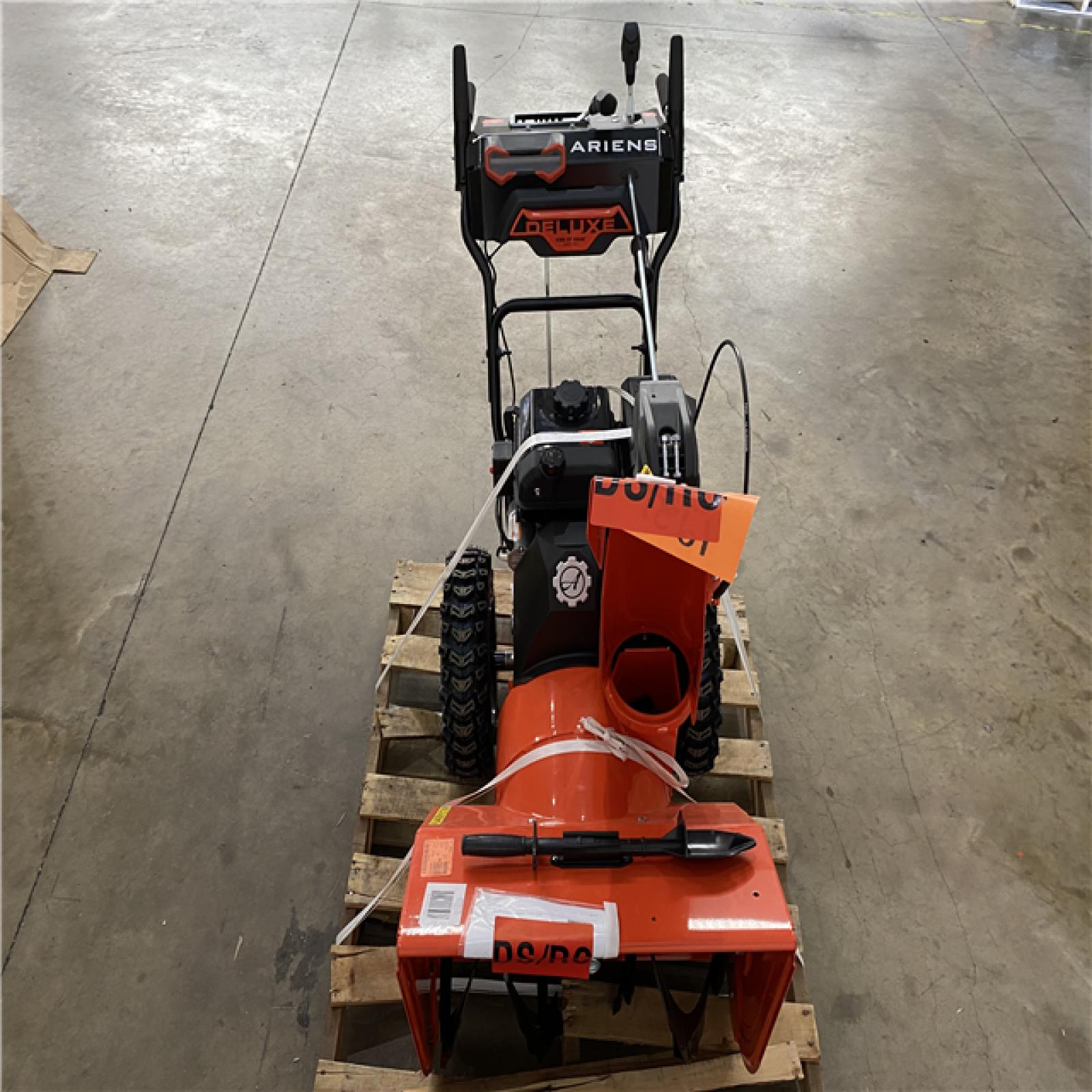 Houston Location AS IS - Ariens 24in Snow Blower