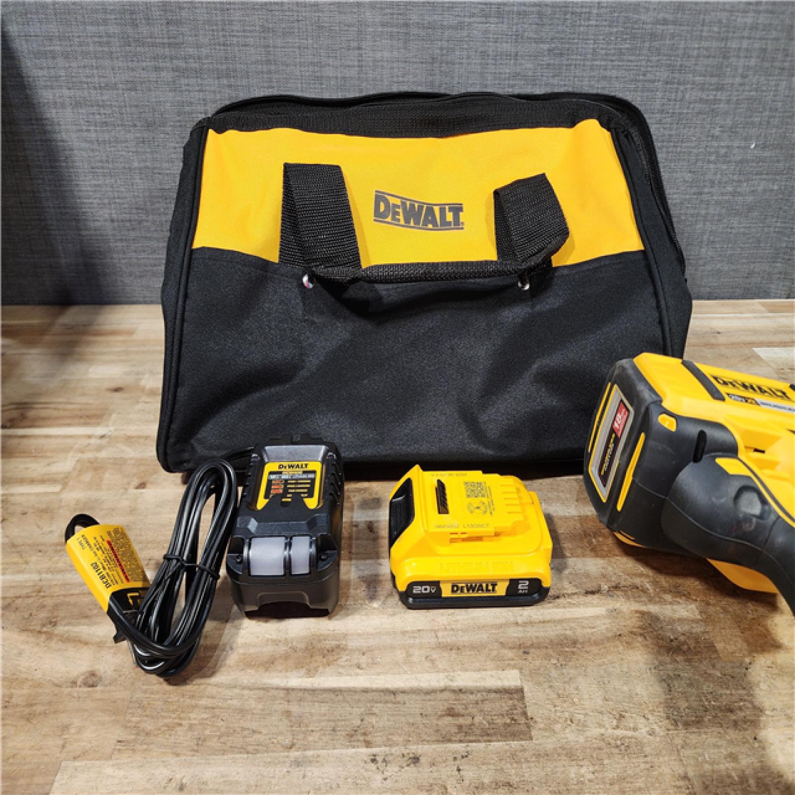 HOUSTON LOCATION - AS - IS DEWALT 20V MAX XR Lithium-Ion Cordless 18-Gauge Narrow Crown Stapler Kit