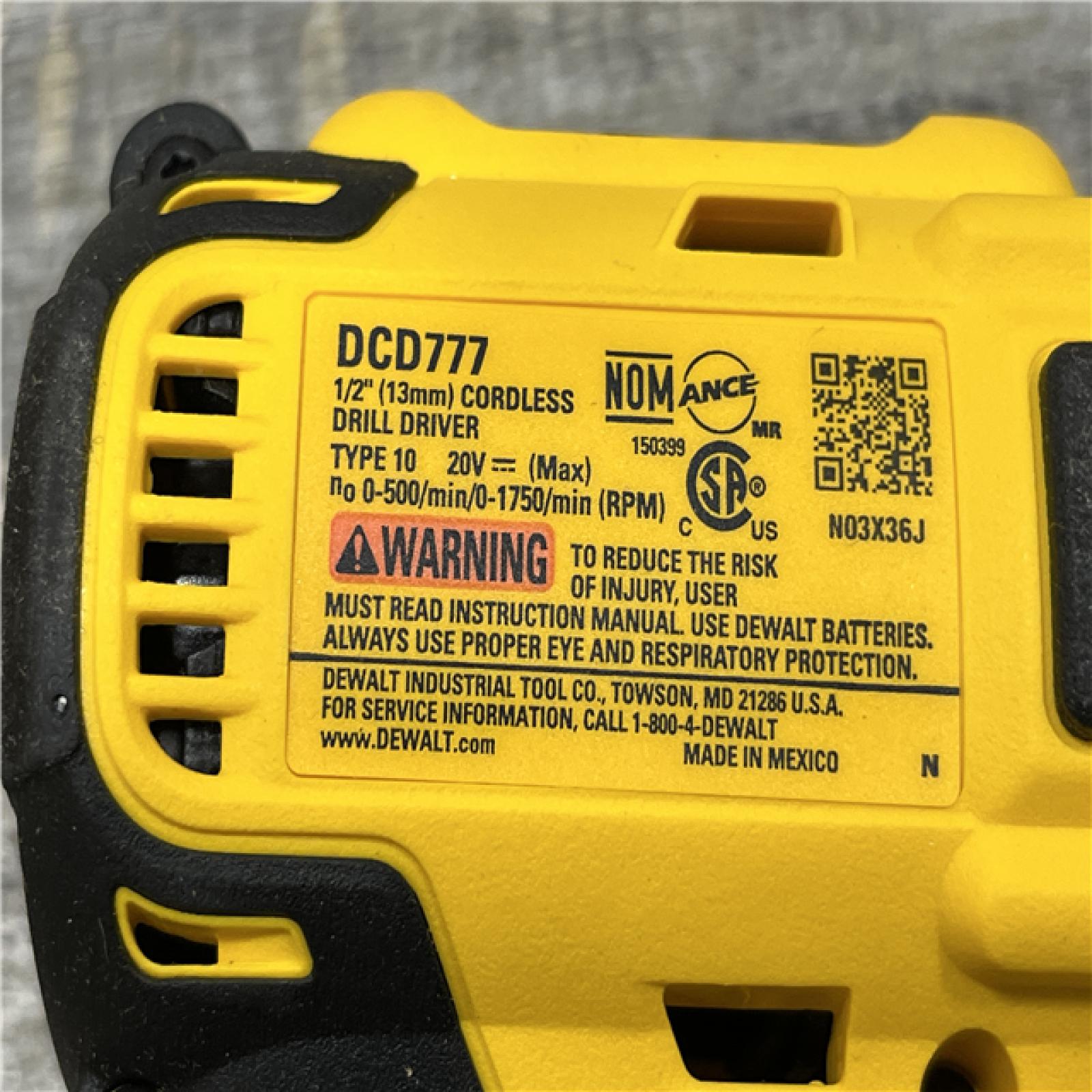 AS-IS DEWALT 20-Volt MAX Lithium-Ion Cordless 1/2 in. Compact Drill/Driver Kit