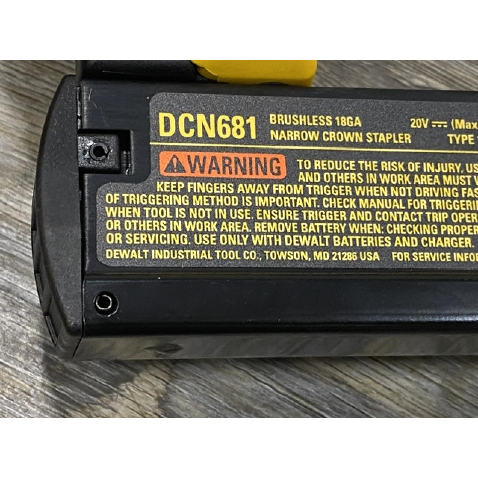 AS-IS DEWALT 20V MAX XR Lithium-Ion Cordless 18-Gauge Narrow Crown Stapler Kit