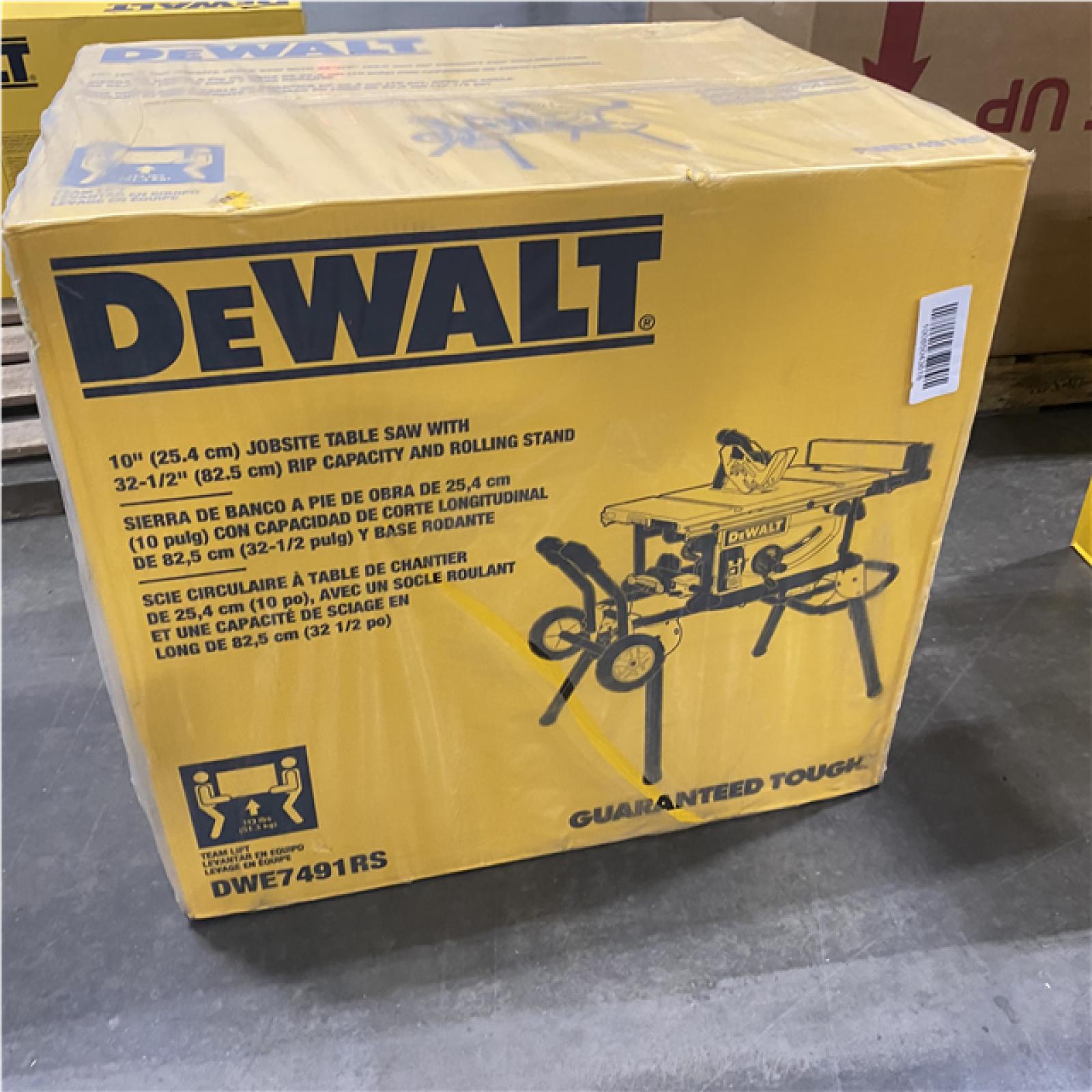 NEW- DEWALT 10 in. 15 Amp 120V Site-Pro Compact Jobsite Table Saw DWE7491RS New