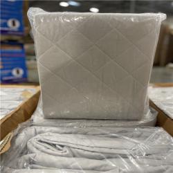 DALLAS LOCATION-NEW! THRESHOLD King Diamond Stitch Cotton Linen Quilt Light Gray   Midweight Coverlet PALLET-( 9 UNITS)