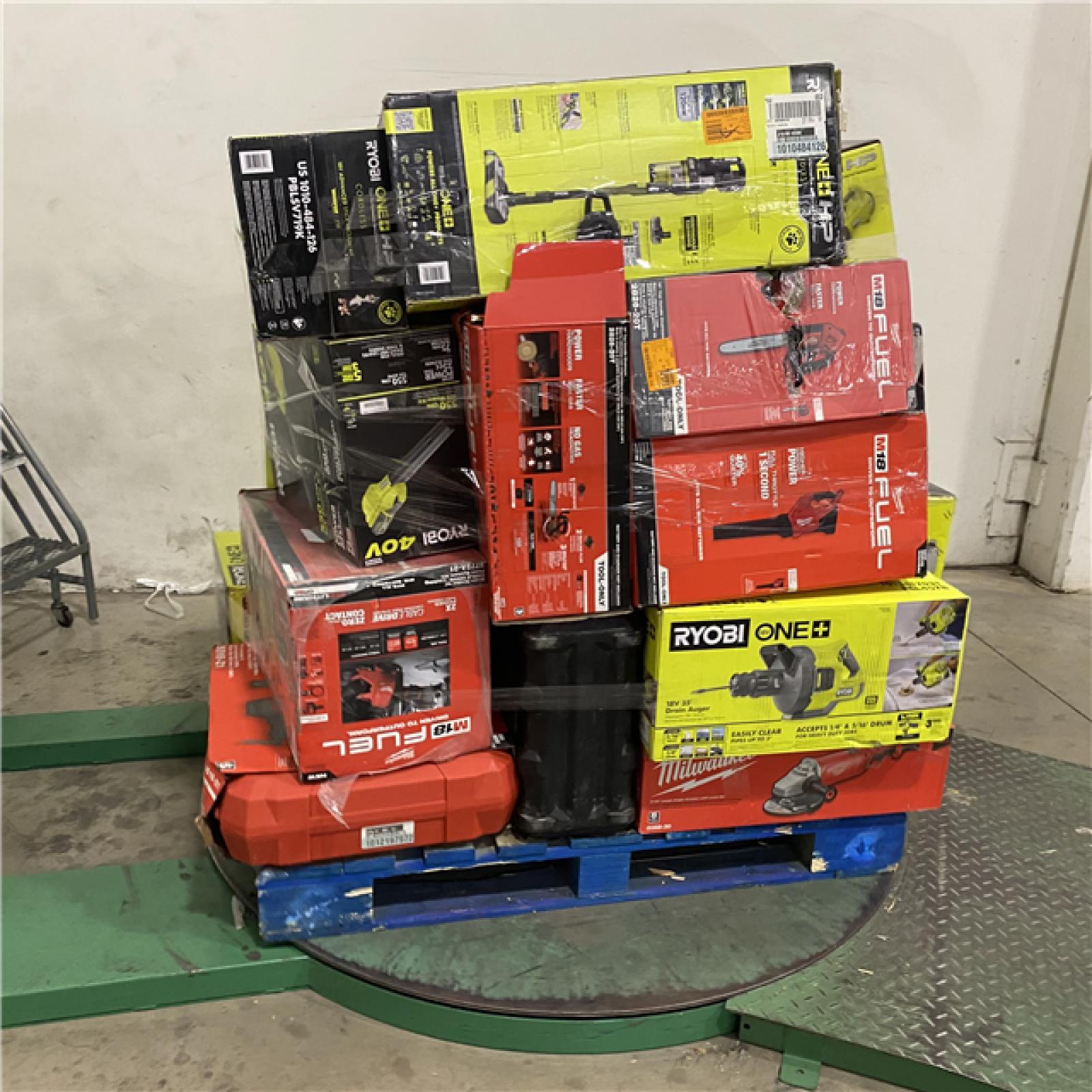 Dallas Location - As-Is Tool Pallet