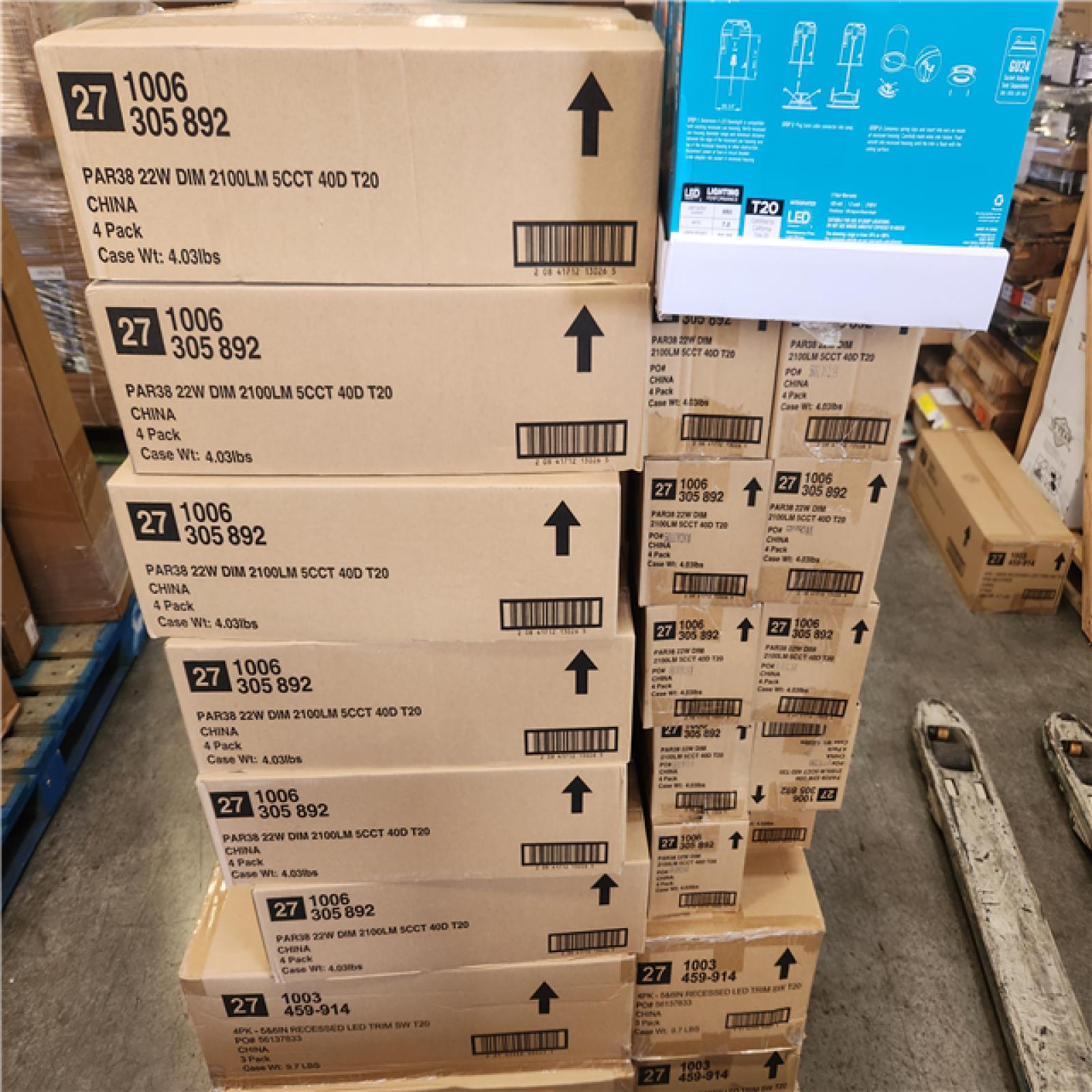 Phoenix NEW EcoSmart Retro Fit Down Lights and Light Bulbs Pallet (50 Boxes)