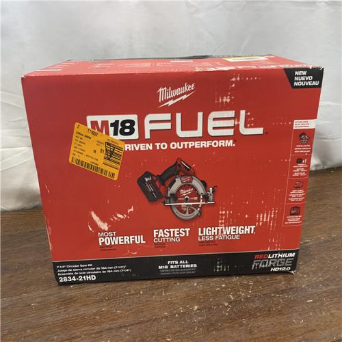 NEW M18 FUEL 18V Lithium-Ion Brushless Cordless 7-1/4 in. Circular Saw Kit with One FORGE 12.0Ah Battery, Charger, Tool Bag