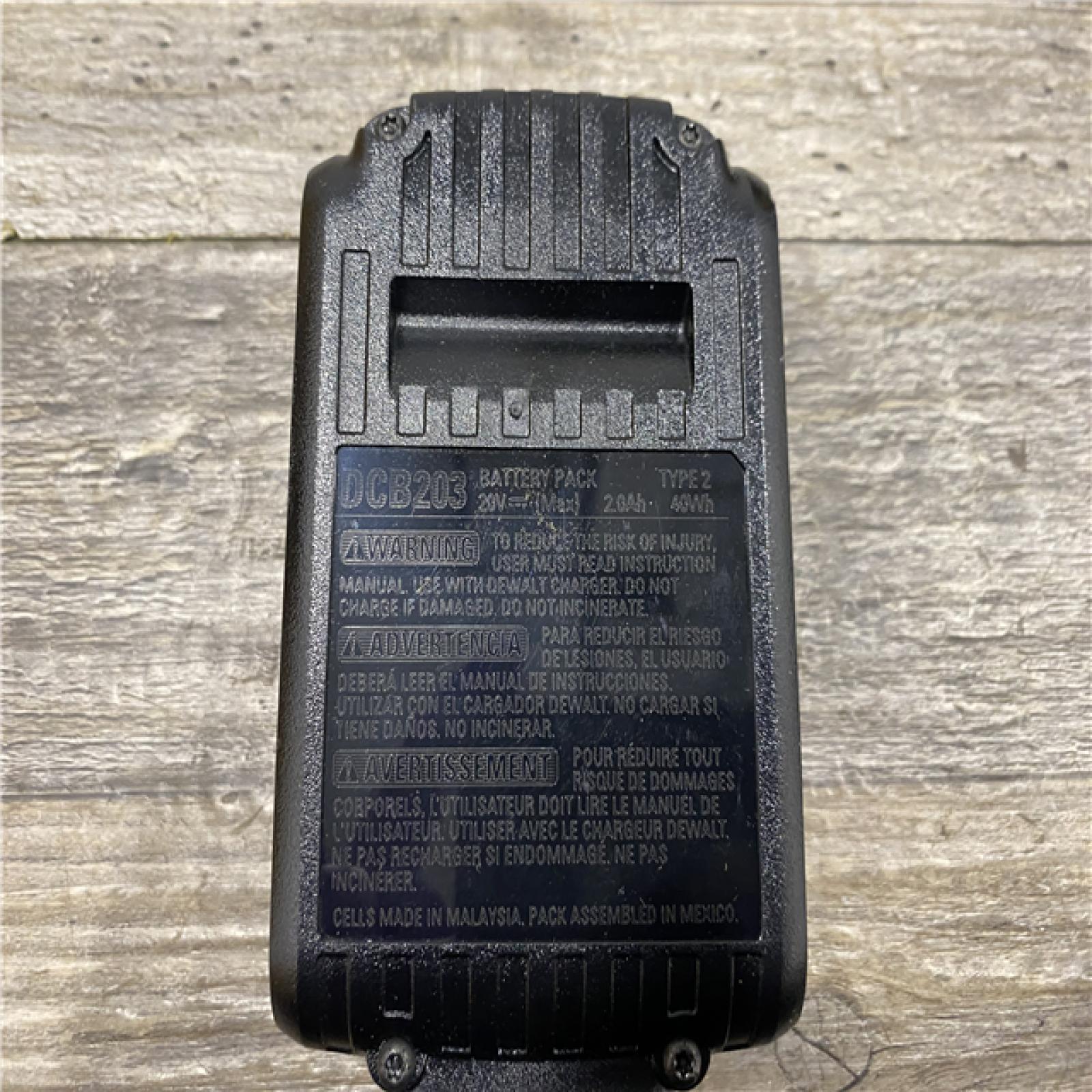 AS-IS DEWALT Atomic 20V Max Lithium-Ion Brushless Cordless Compact 1/4 in. Impact Driver Kit