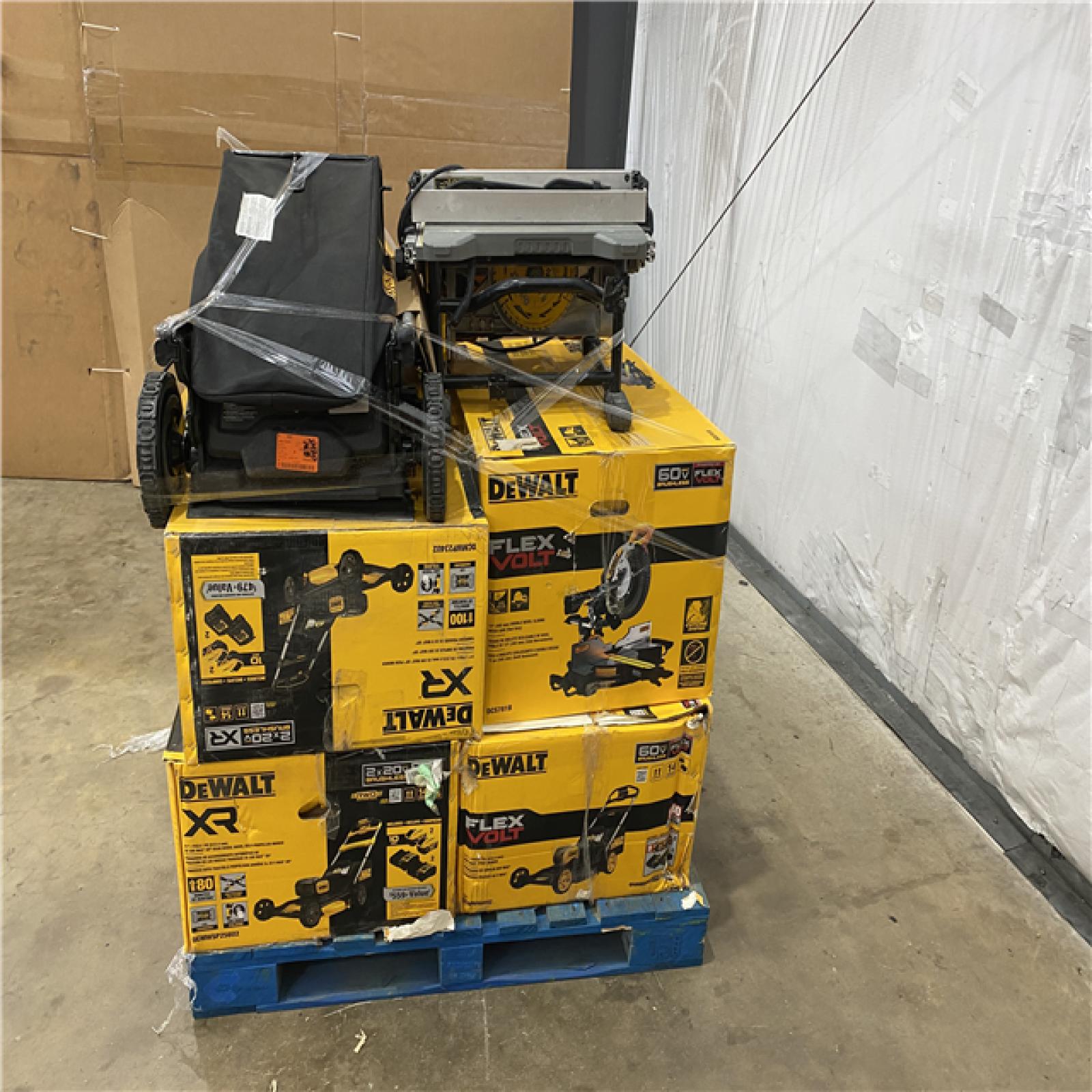 Houston Location AS IS - Tool Pallet