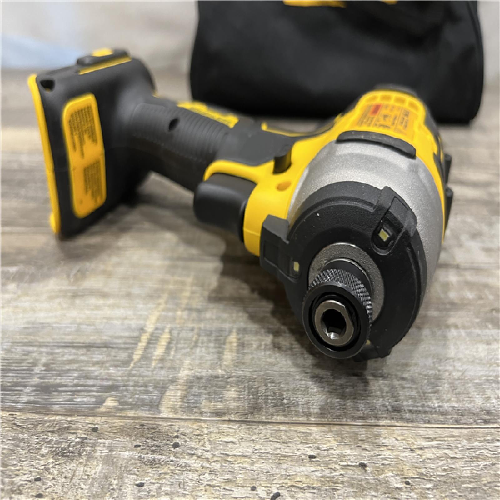 AS-IS DEWALT Atomic 20V Max Lithium-Ion Brushless Cordless Compact 1/4 in. Impact Driver Kit
