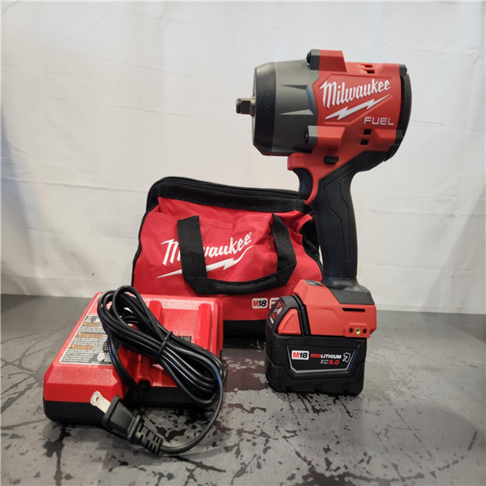 AS-IS- Milwaukee M18 1/2 in. Cordless Brushless High Torque Impact Wrench Kit (Battery & Charger)