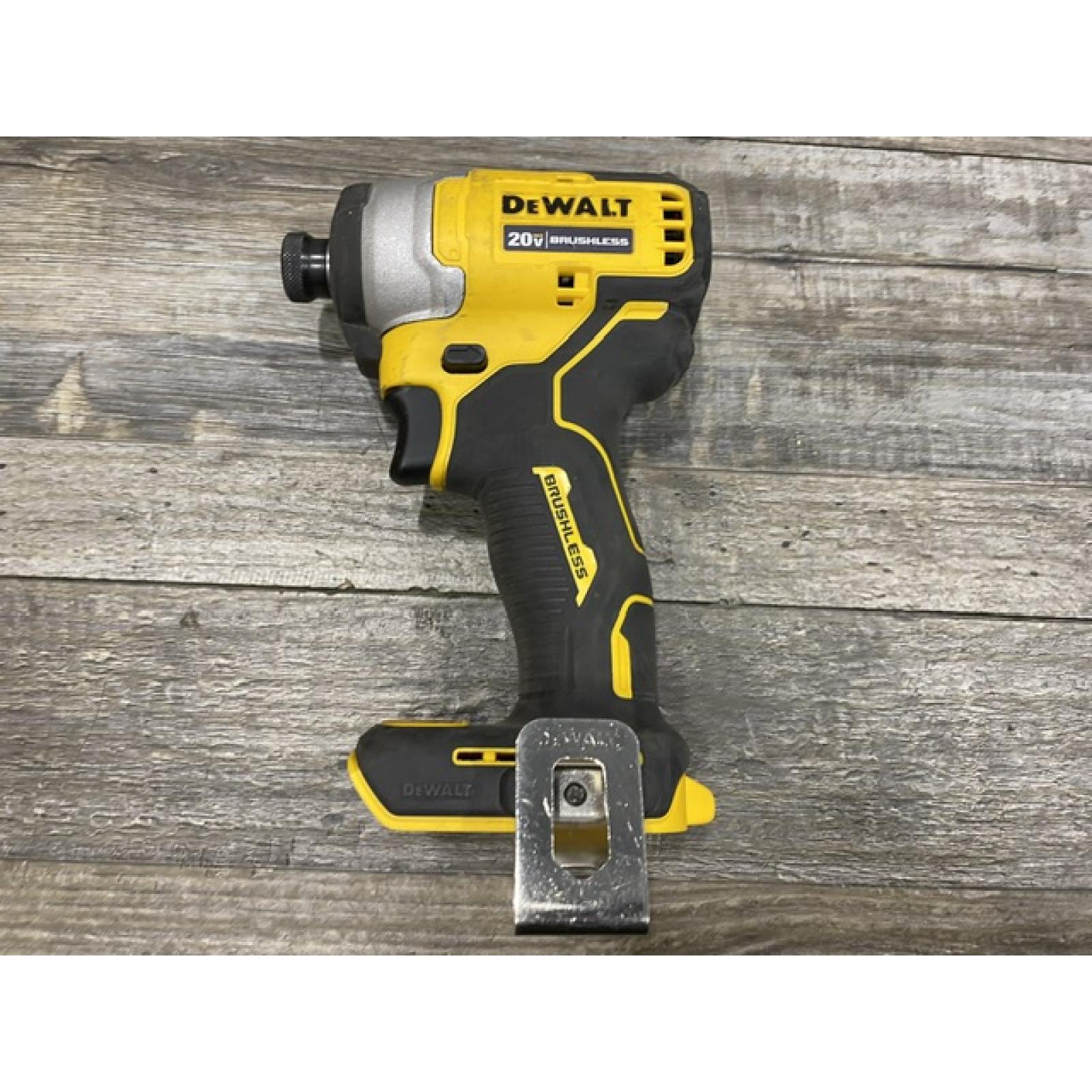 AS-IS DEWALT Atomic 20V Max Lithium-Ion Brushless Cordless Compact 1/4 in. Impact Driver Kit