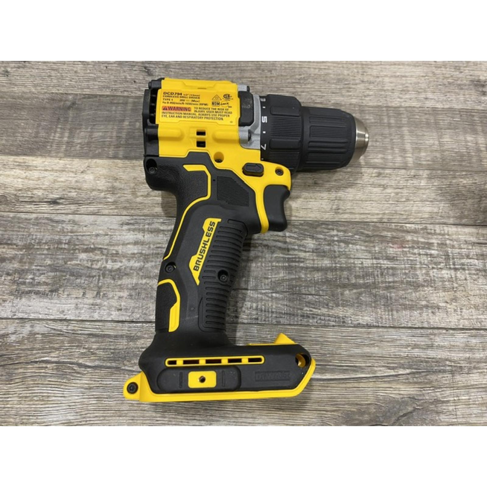 AS-IS DEWALT Atomic 20V Lithium-Ion Cordless Compact 1/2 in. Drill/Driver Kit