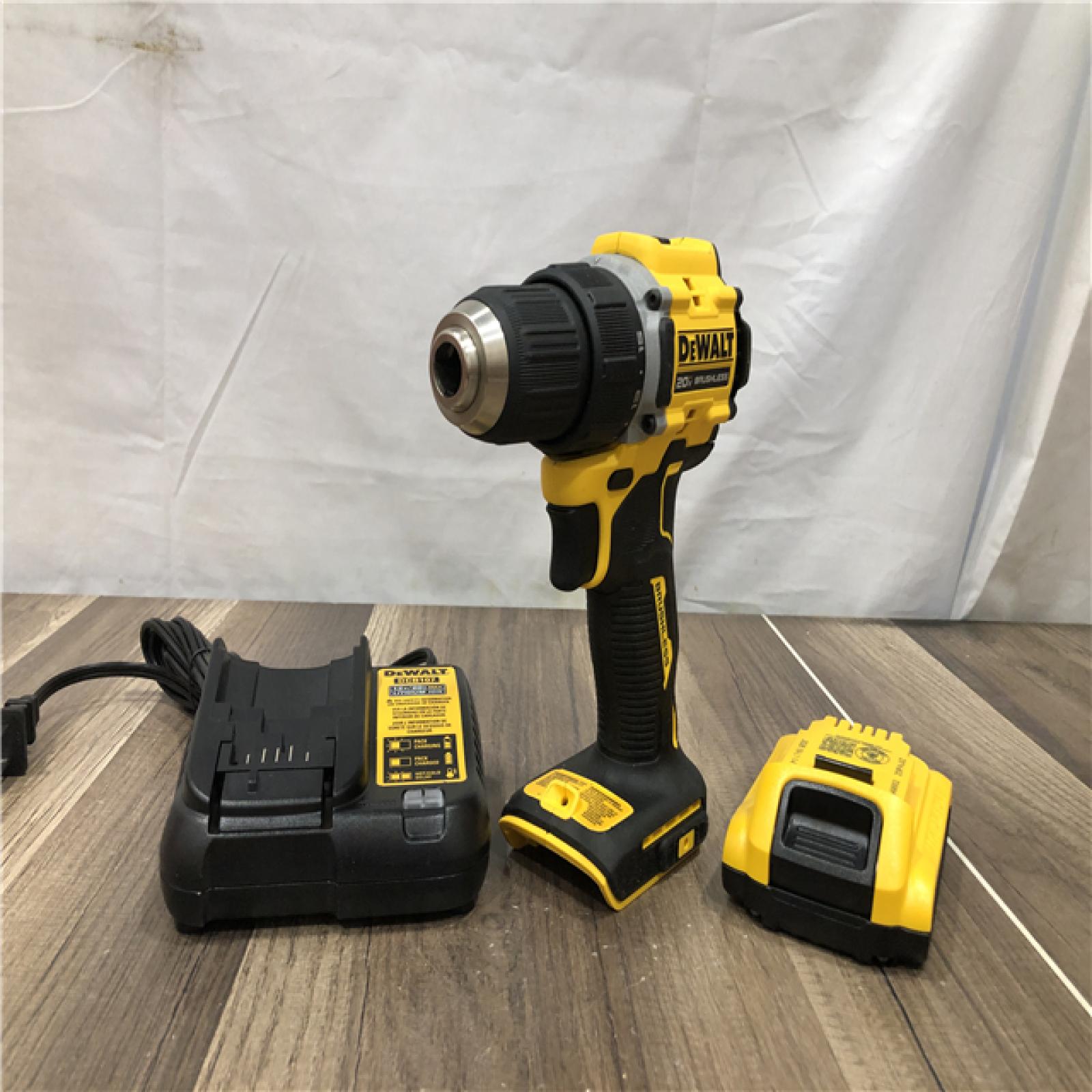 AS-IS DEWALT Atomic 20V Lithium-Ion Cordless Compact 1/2 in. Drill/Driver Kit