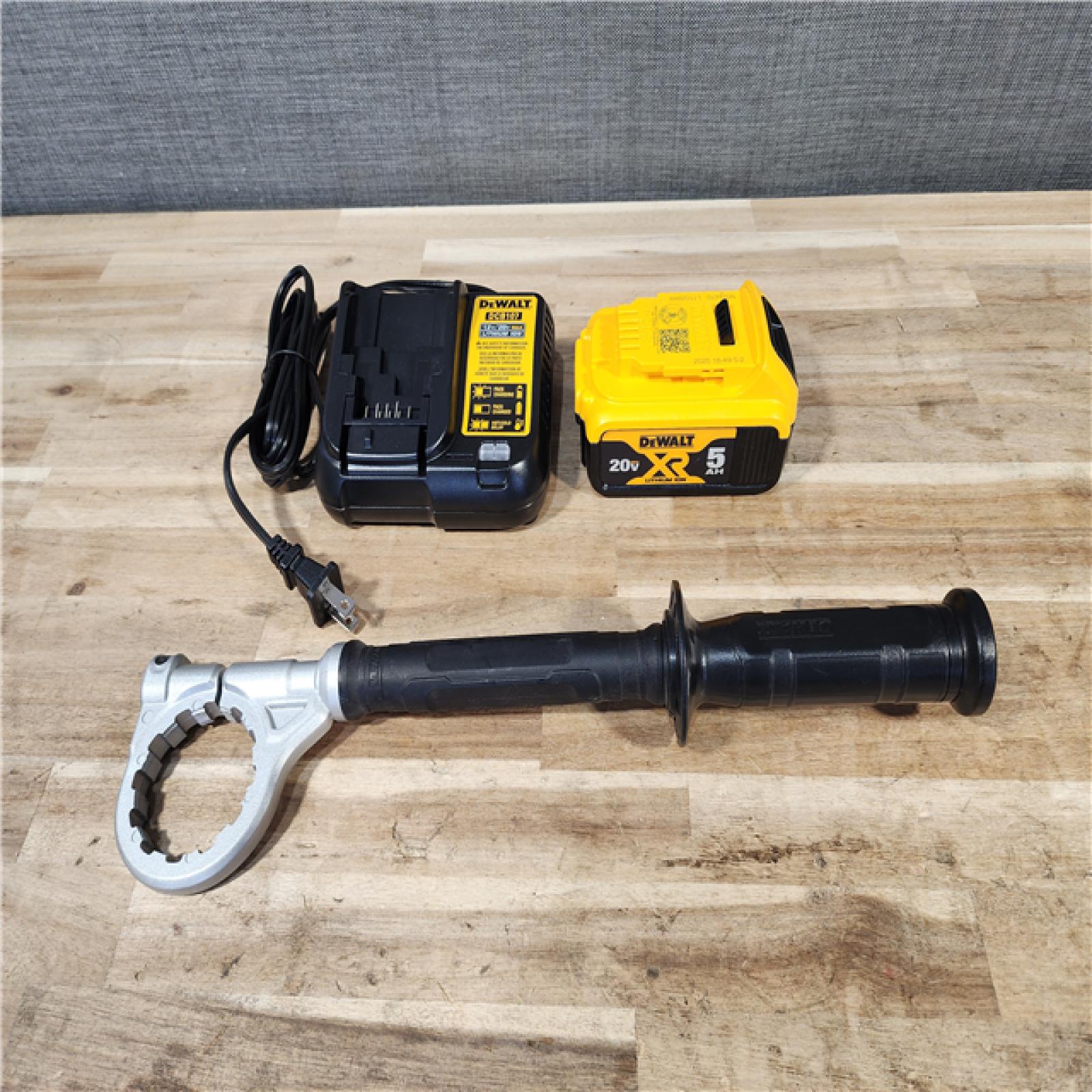 HOUSTON LOCATION - AS-IS DEWALT 20V XR Lithium-Ion Cordless Hammer Drill Kit (Battery & Charger)